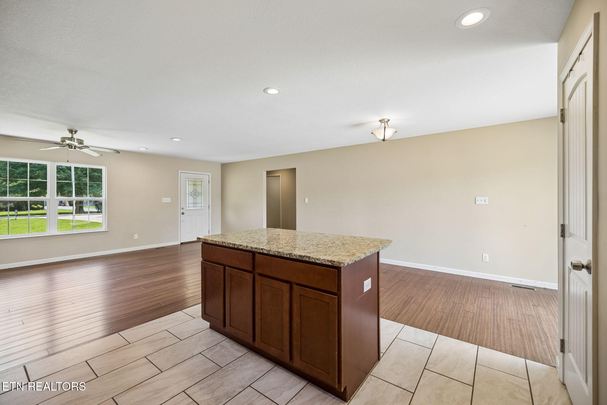 417 Highland View Drive Knoxville TN 37920