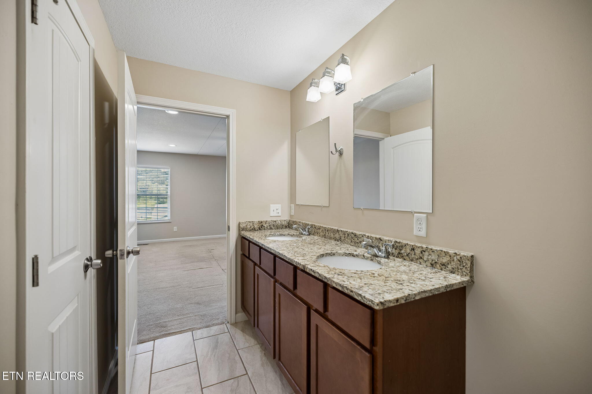 417 Highland View Drive Knoxville TN 37920