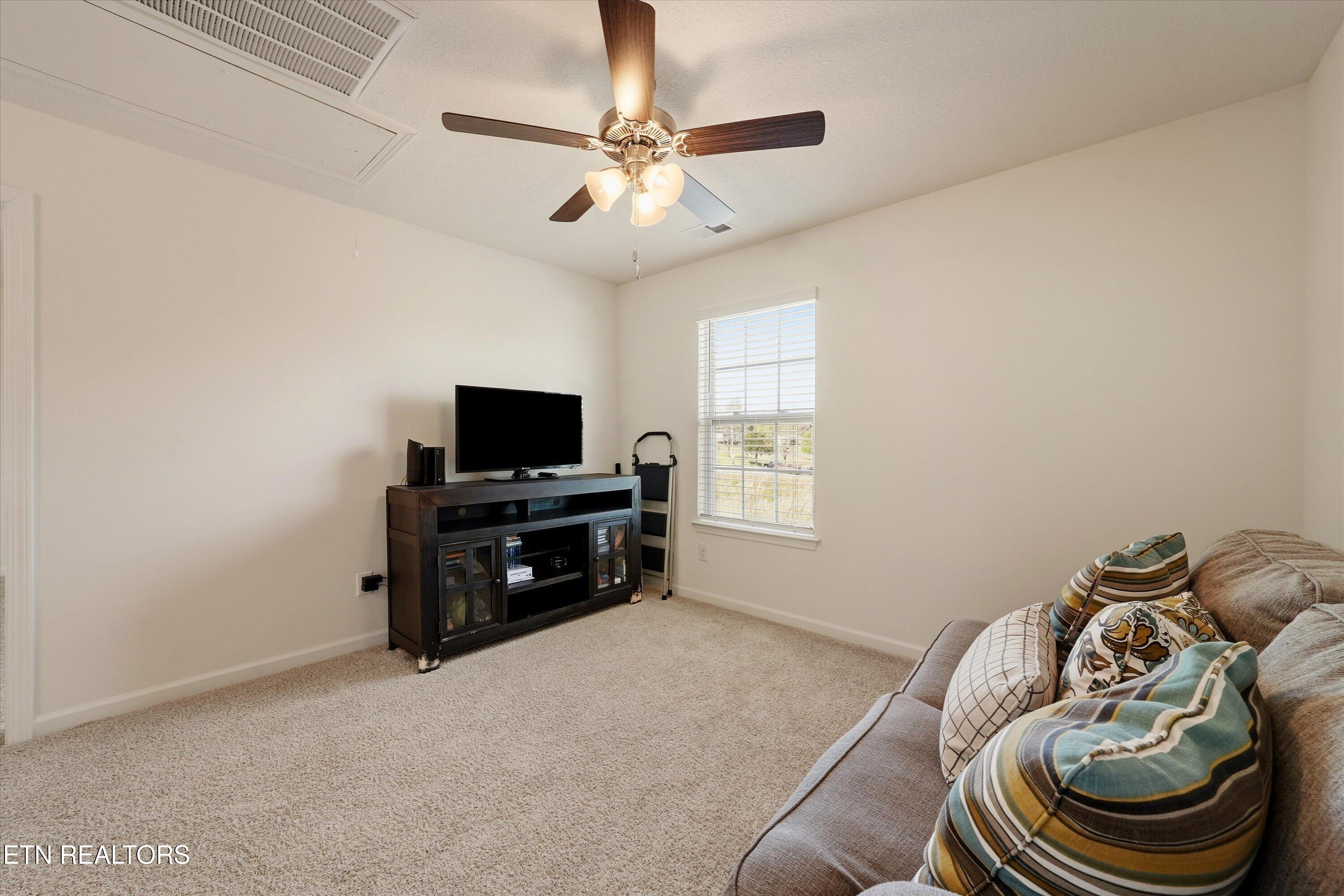 575 Smoky Valley Lane Seymour TN 37865