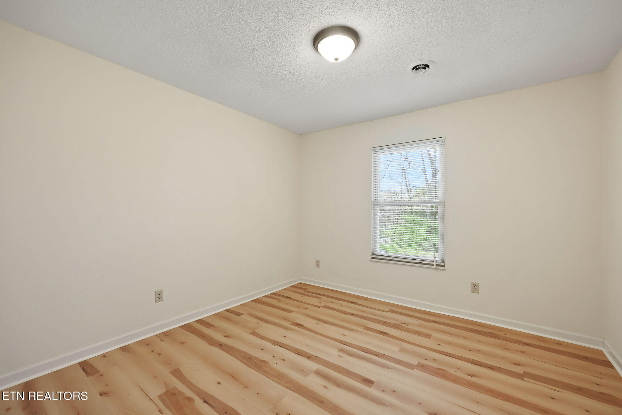 8709 Olde Colony Trail Knoxville TN 37923