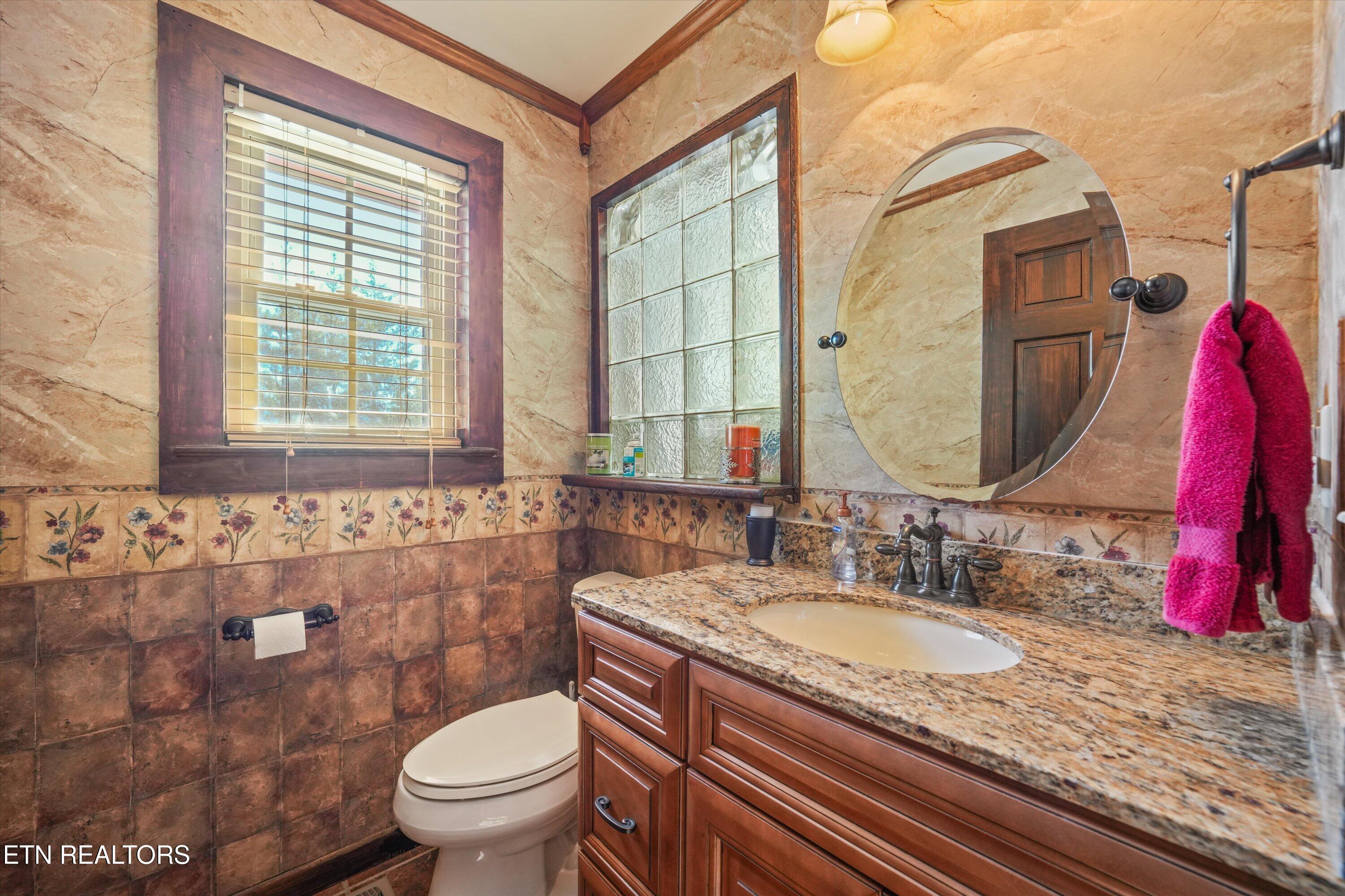 2848 Mountain Boulevard Sevierville TN 37876