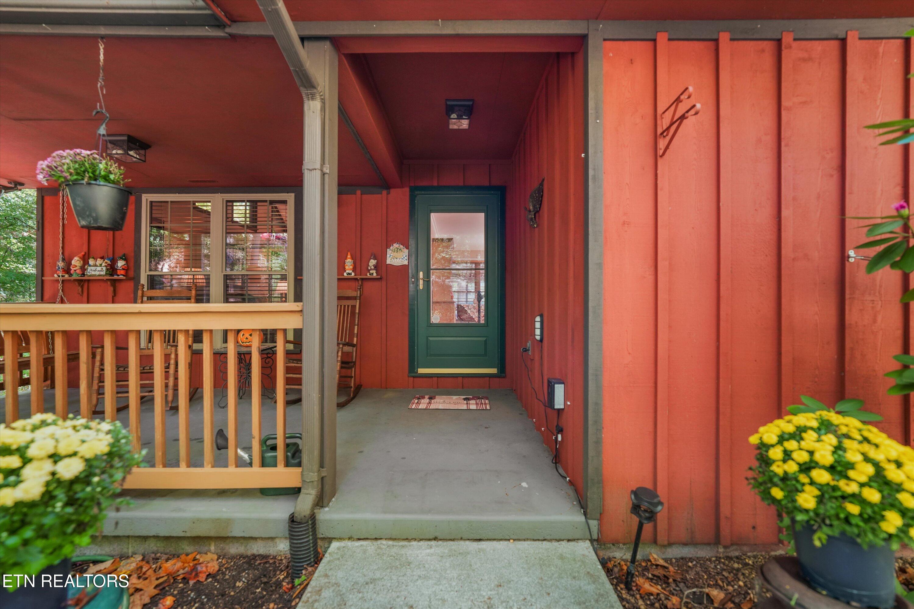 2848 Mountain Boulevard Sevierville TN 37876
