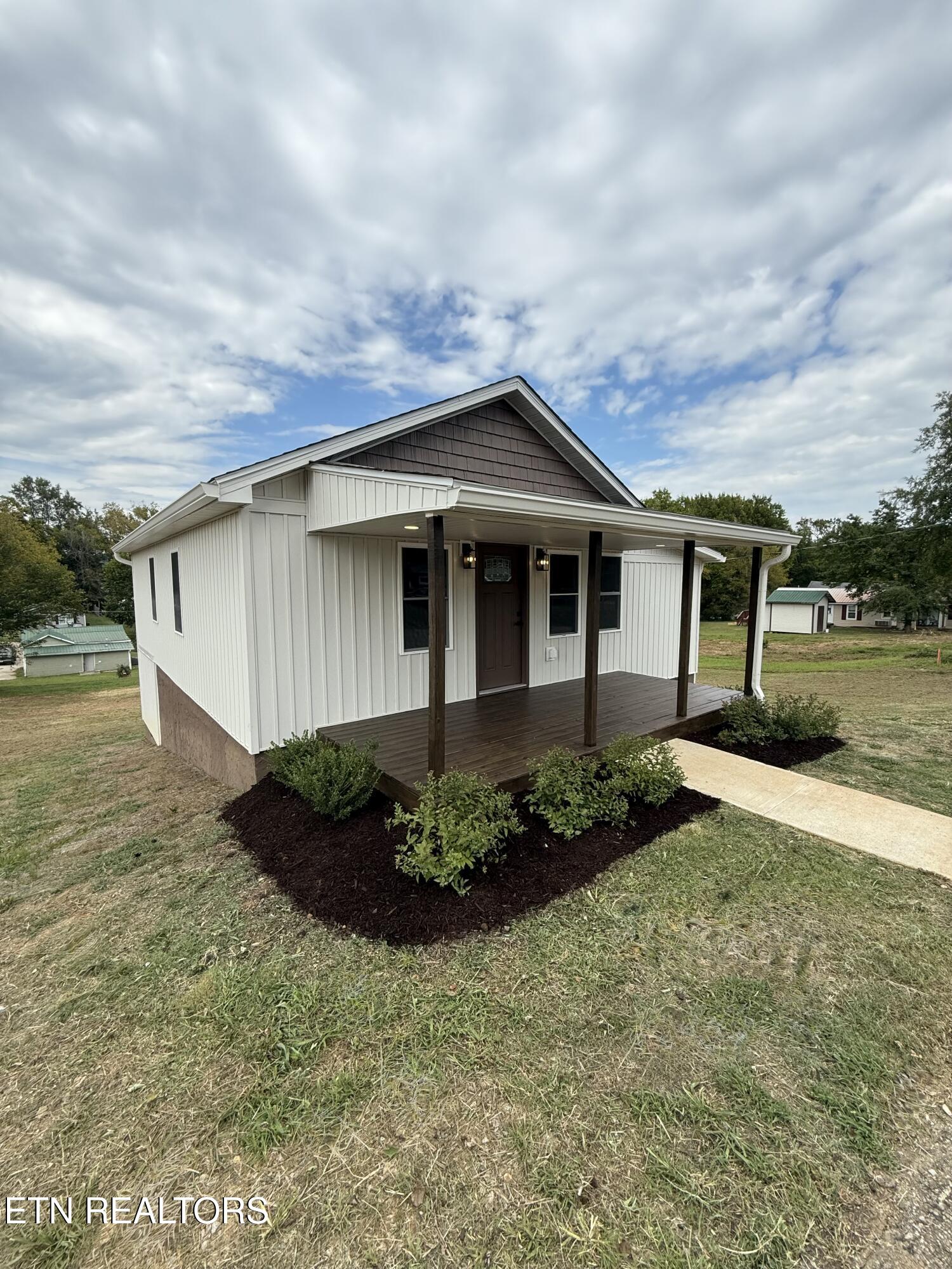 929 E Drive E Knoxville TN 37920