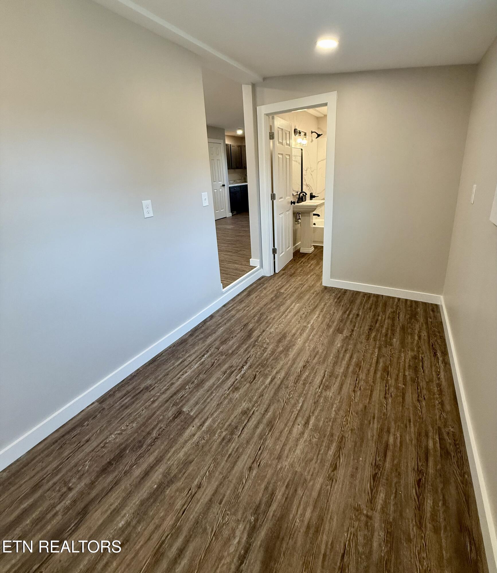 929 E Drive E Knoxville TN 37920