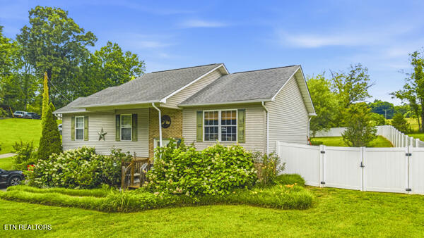 616 Hollow Drive Strawberry Plains TN 37871
