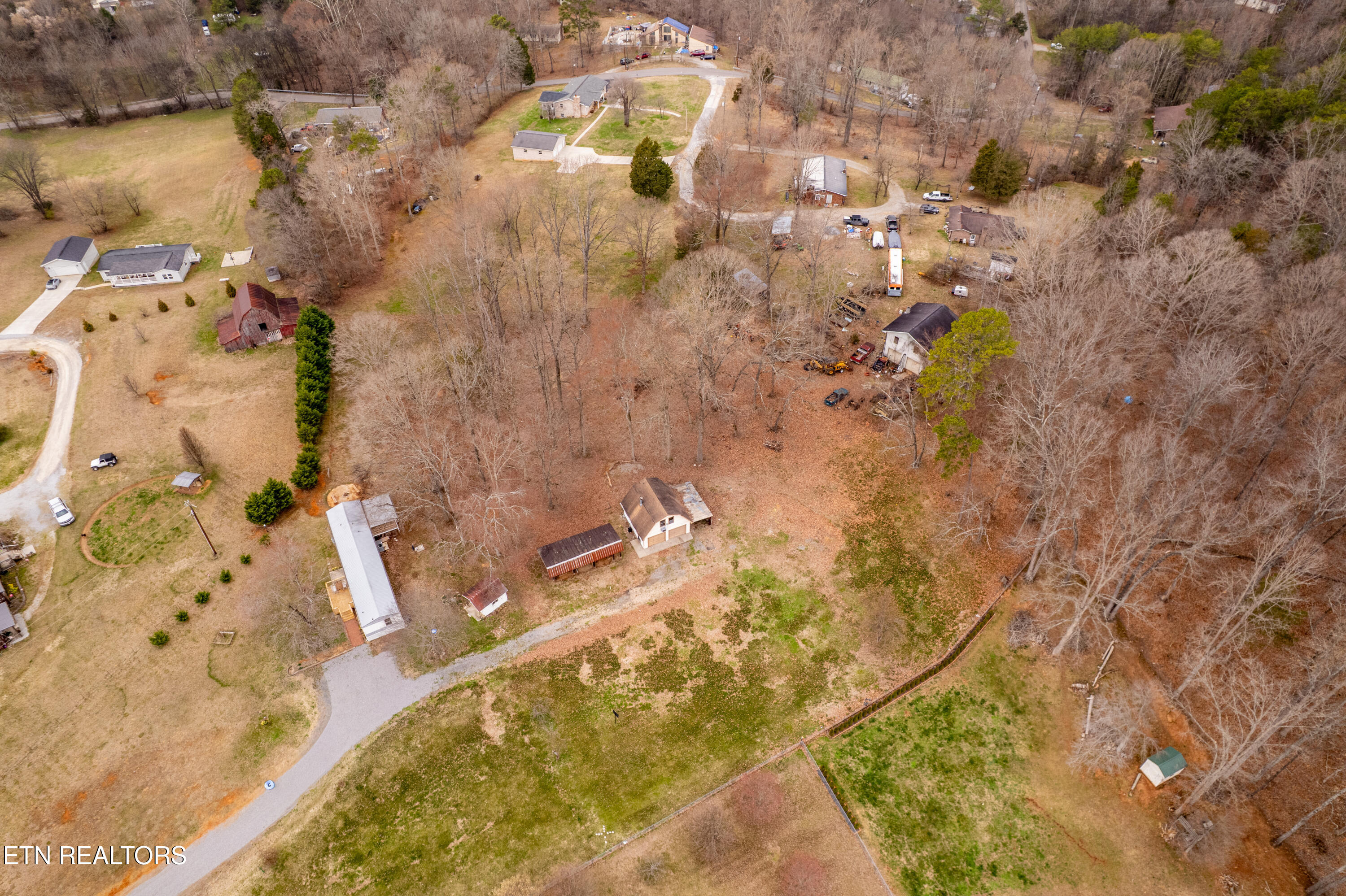 1122 Wooddale Church Road Strawberry Plains TN 37871