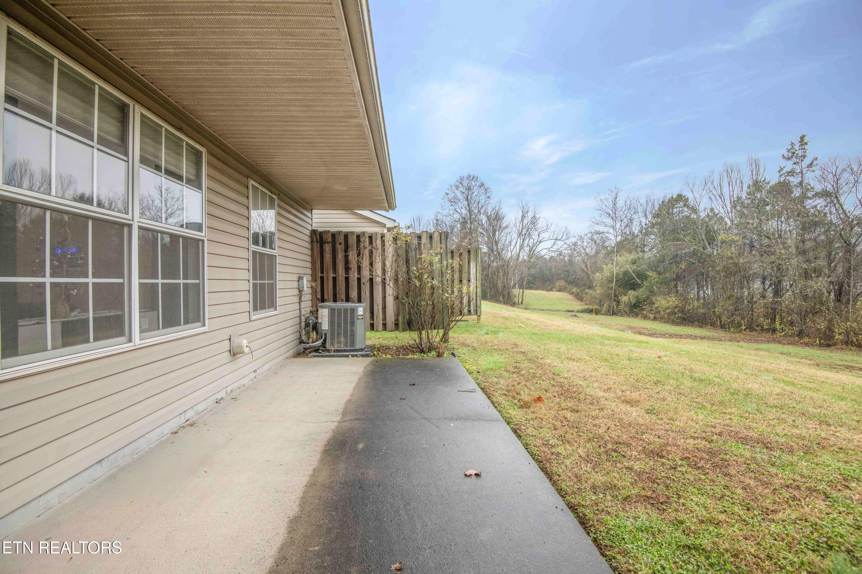 9919 Tinsmith Way Knoxville TN 37931