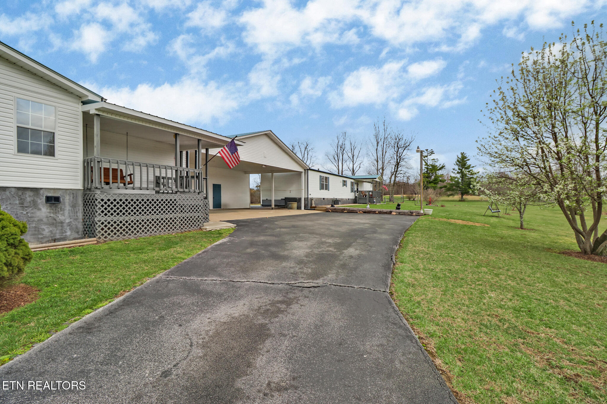 11440 Highway 70 W Sparta TN 38583