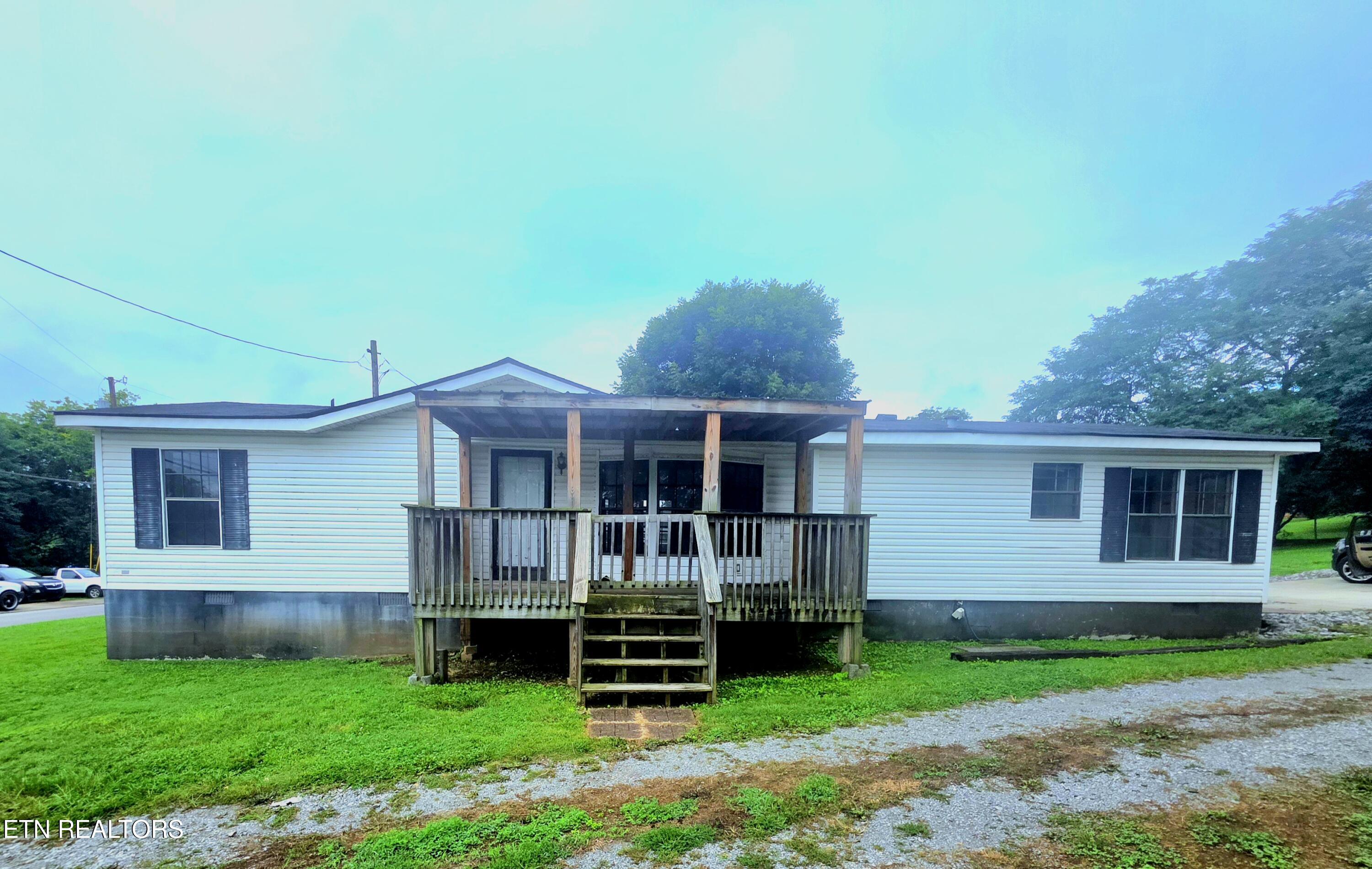 608 Church Street Loudon TN 37774