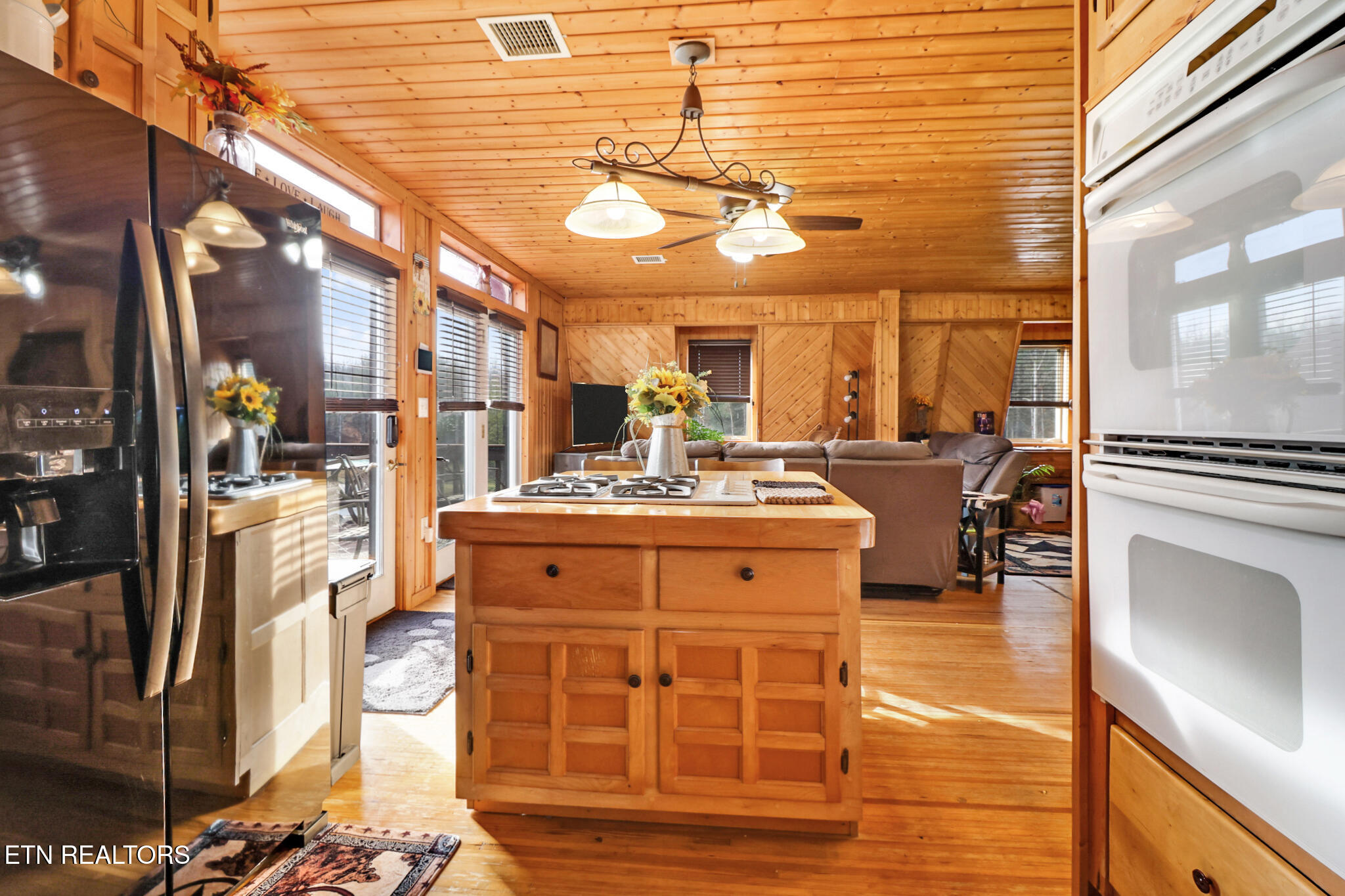260 Indian Rock Trail Jamestown TN 38556