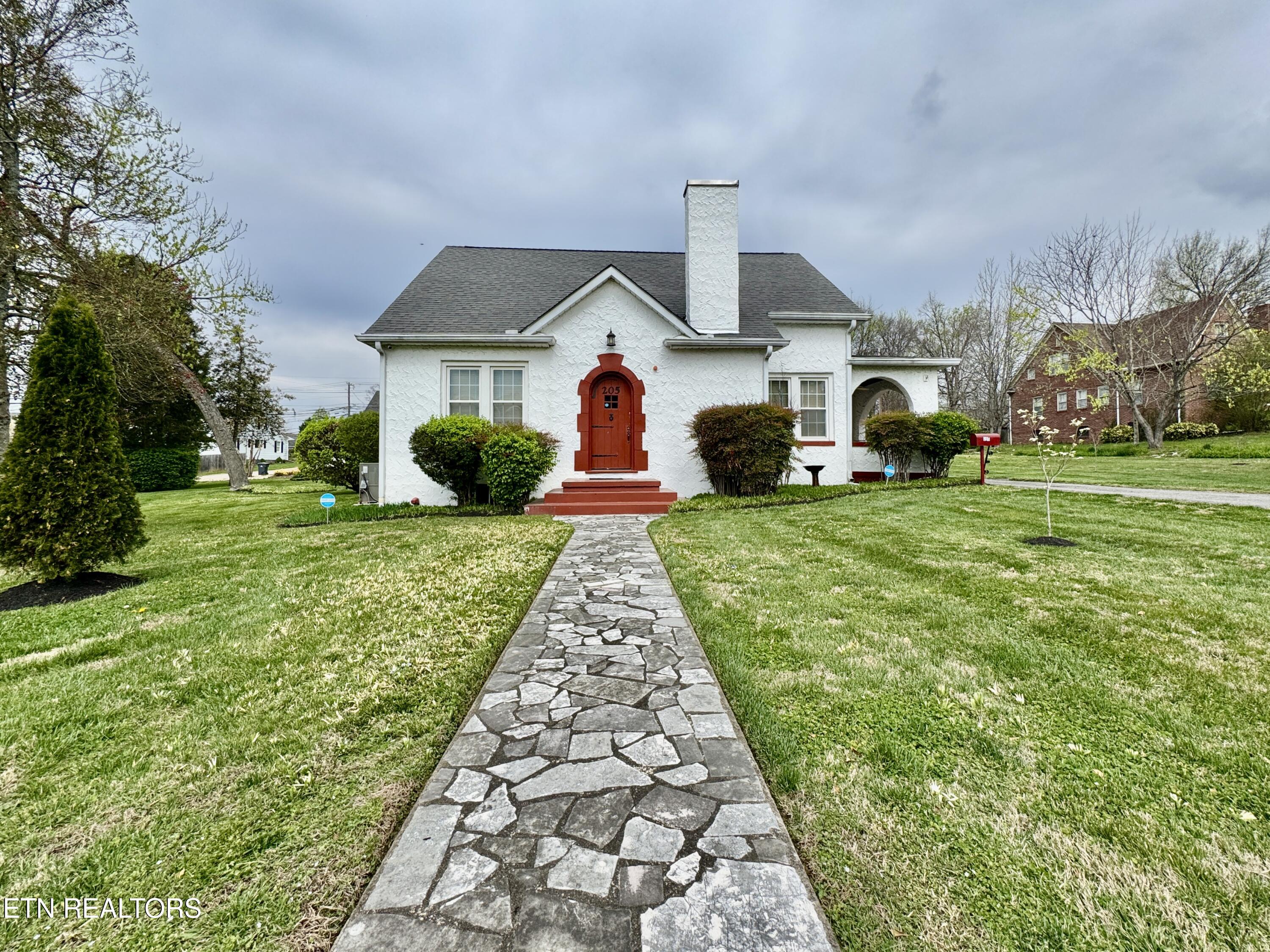 Knoxville TN, 205 Adair Drive