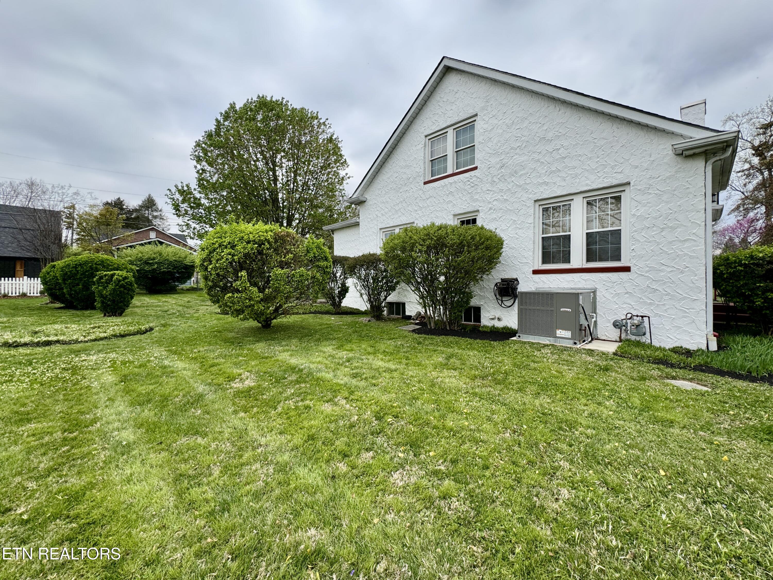 205 Adair Drive Knoxville TN 37918