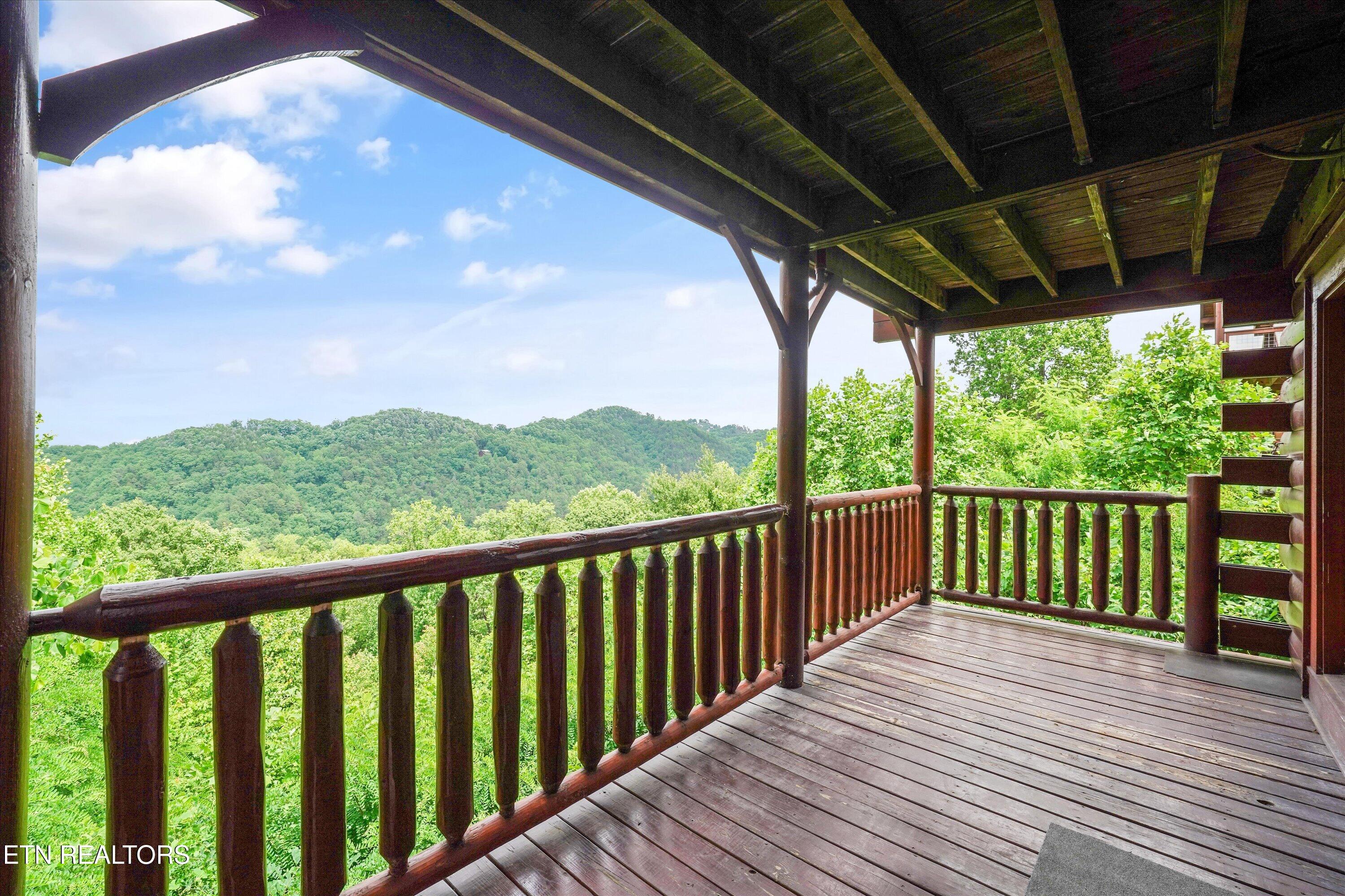 2803 White Oak Ridge Lane Sevierville TN 37862