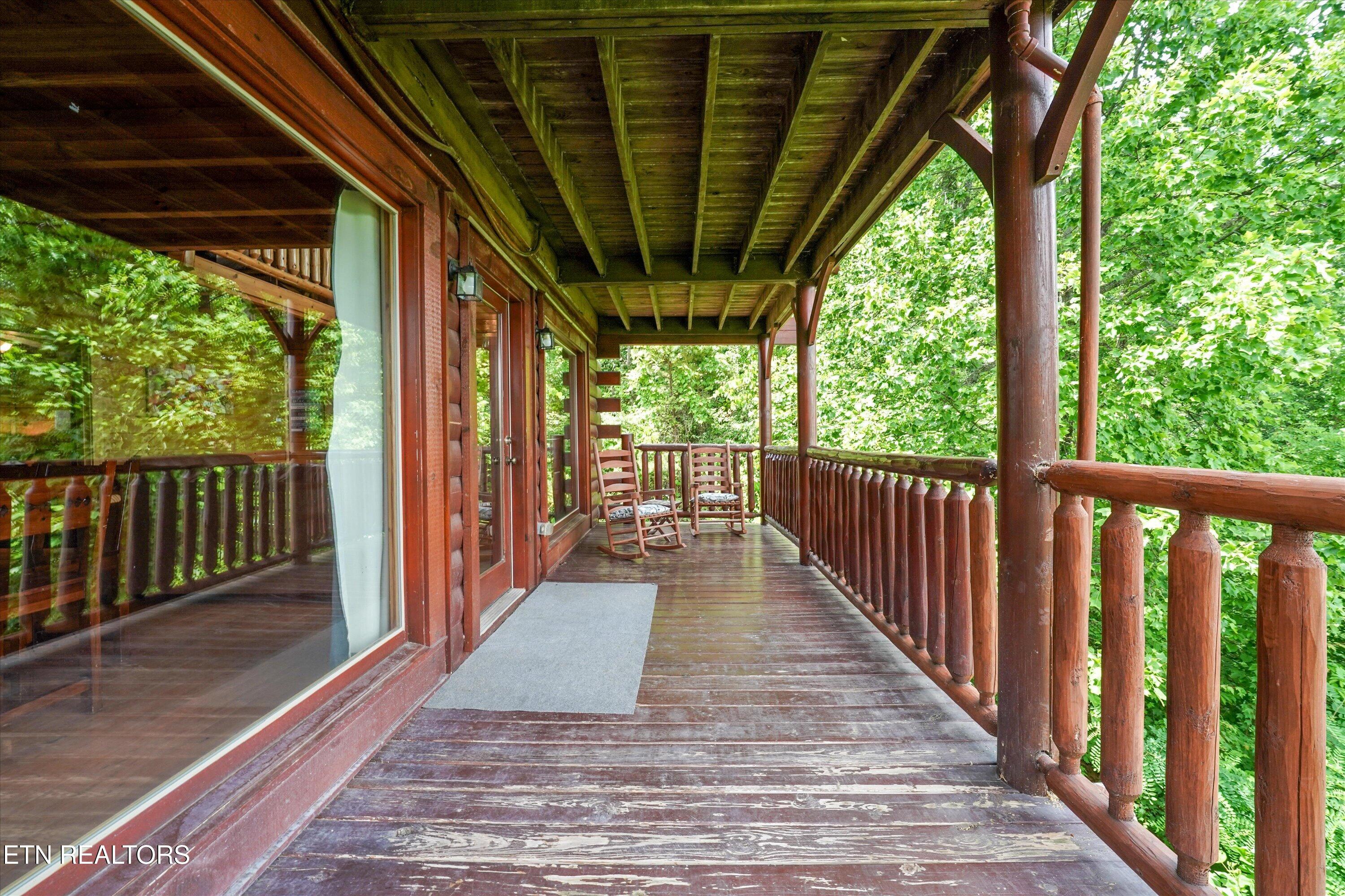 2803 White Oak Ridge Lane Sevierville TN 37862