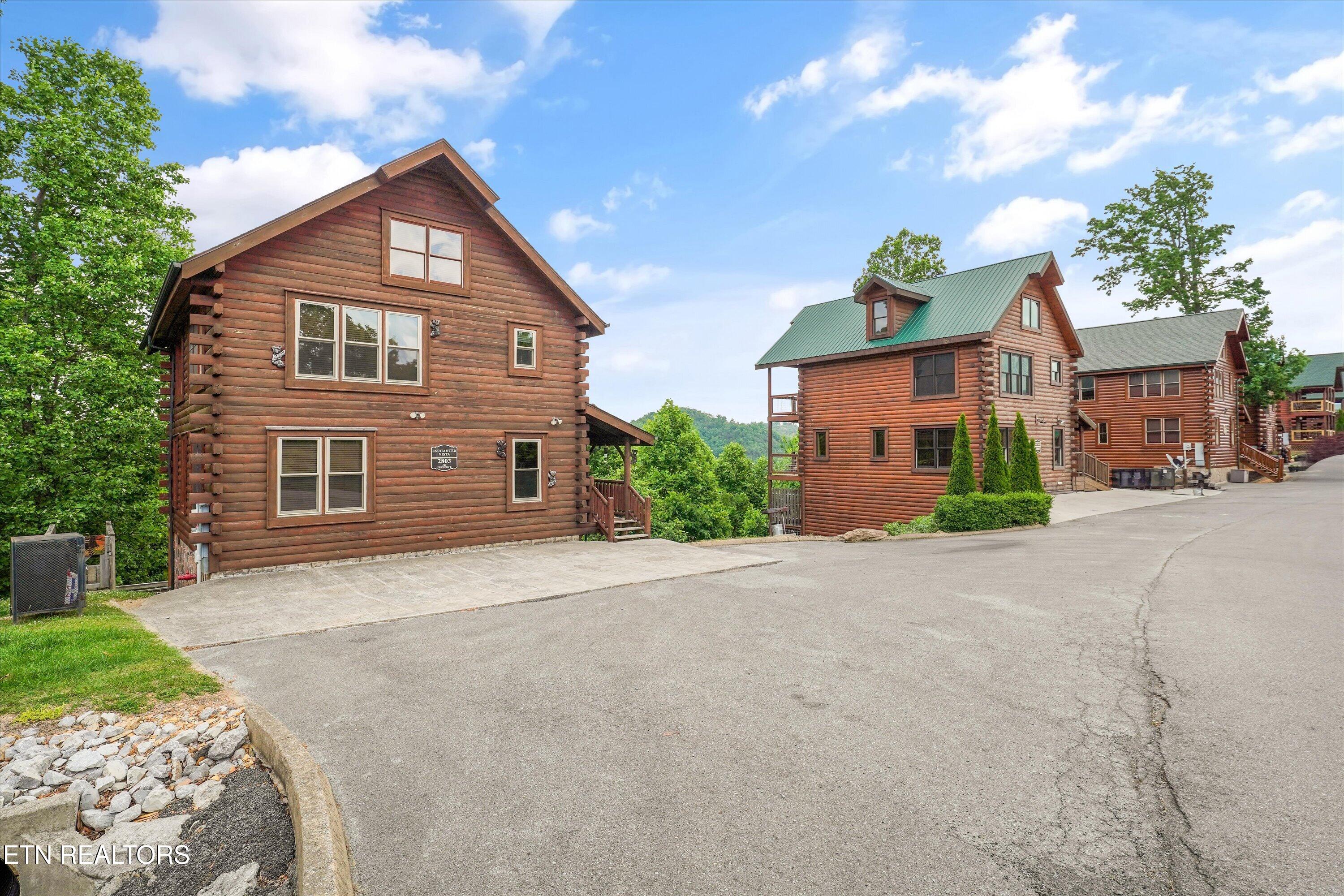 2803 White Oak Ridge Lane Sevierville TN 37862