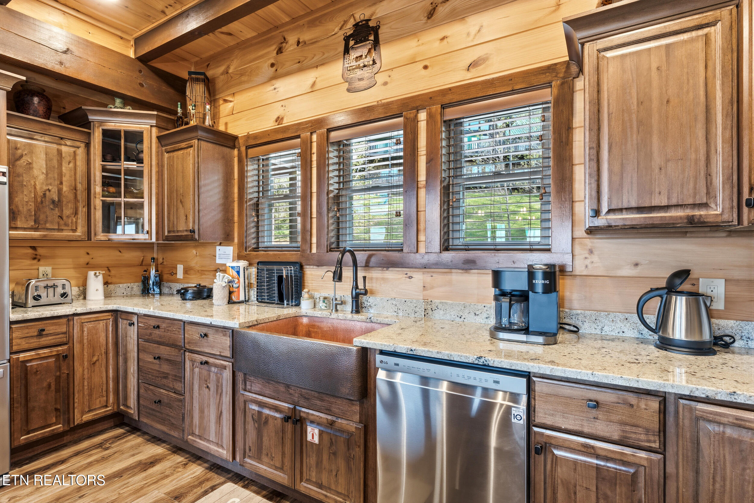 2643 Dogwood Ridge Way Sevierville TN 37862