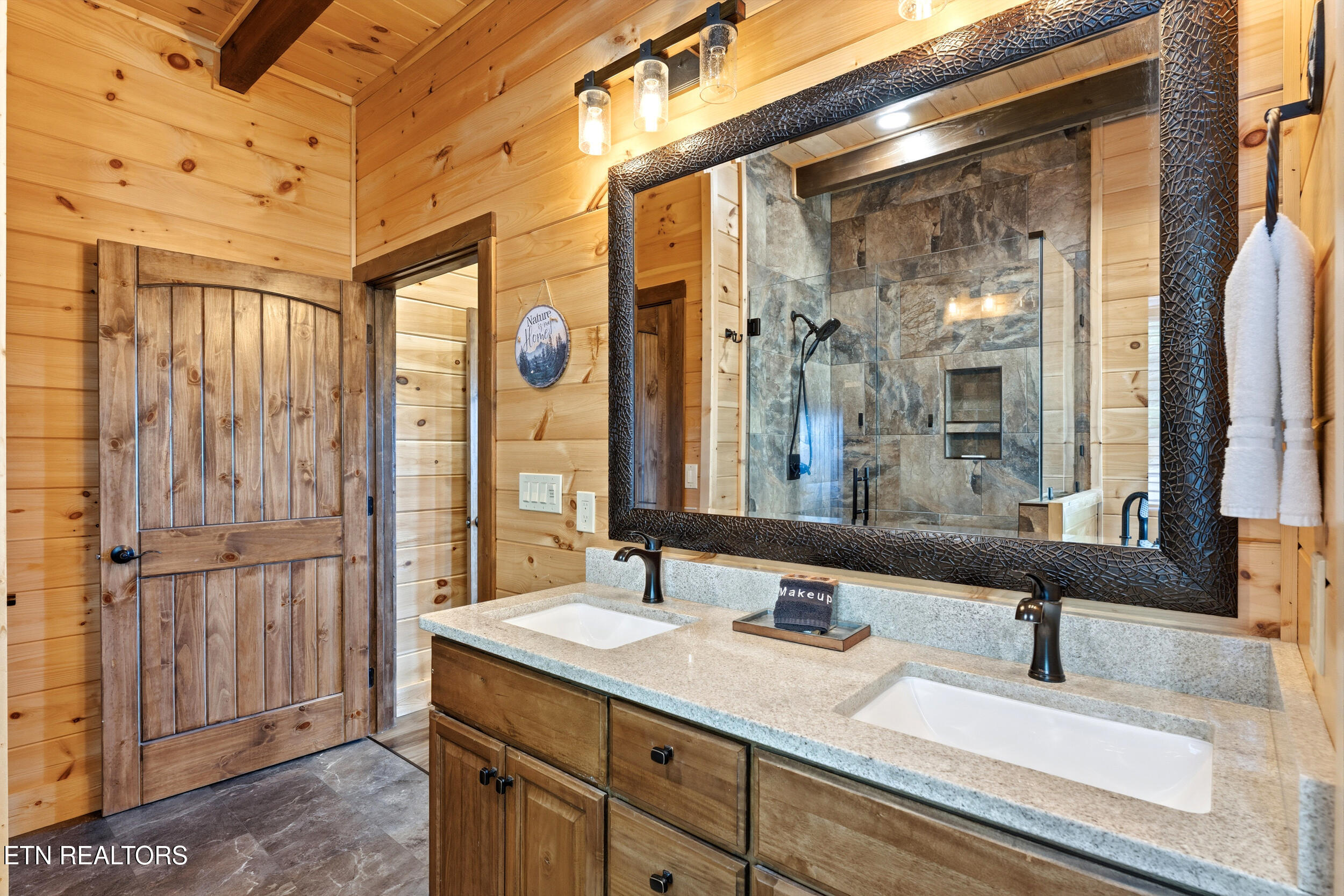 2643 Dogwood Ridge Way Sevierville TN 37862