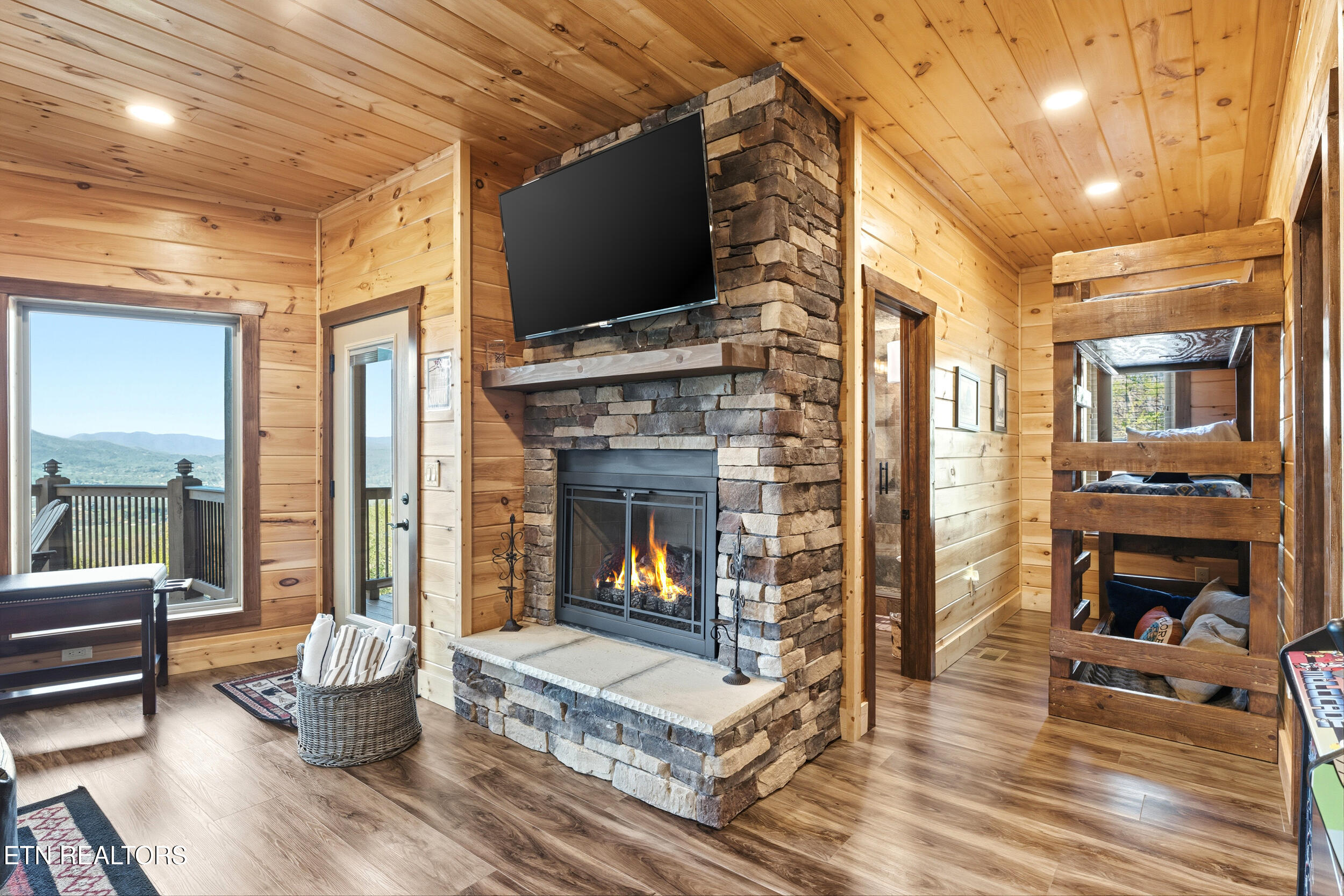 2643 Dogwood Ridge Way Sevierville TN 37862