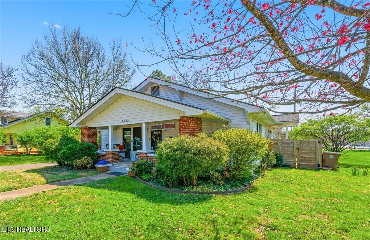 1932 Emoriland Boulevard Knoxville TN 37917