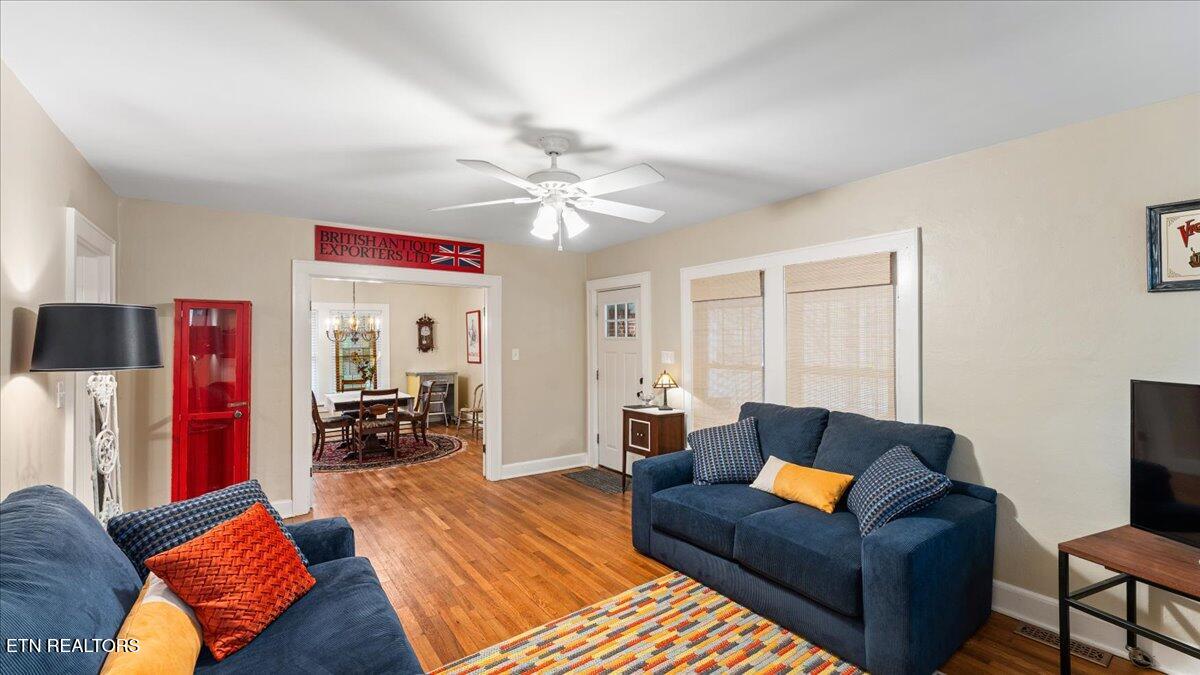 1932 Emoriland Boulevard Knoxville TN 37917