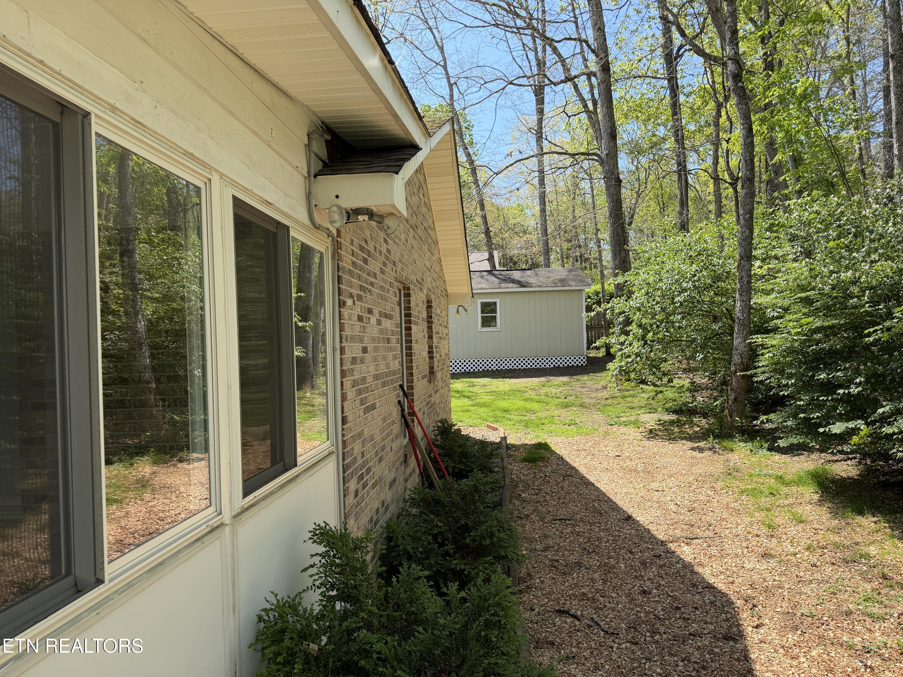 30 Cardinal Loop Crossville TN 38555