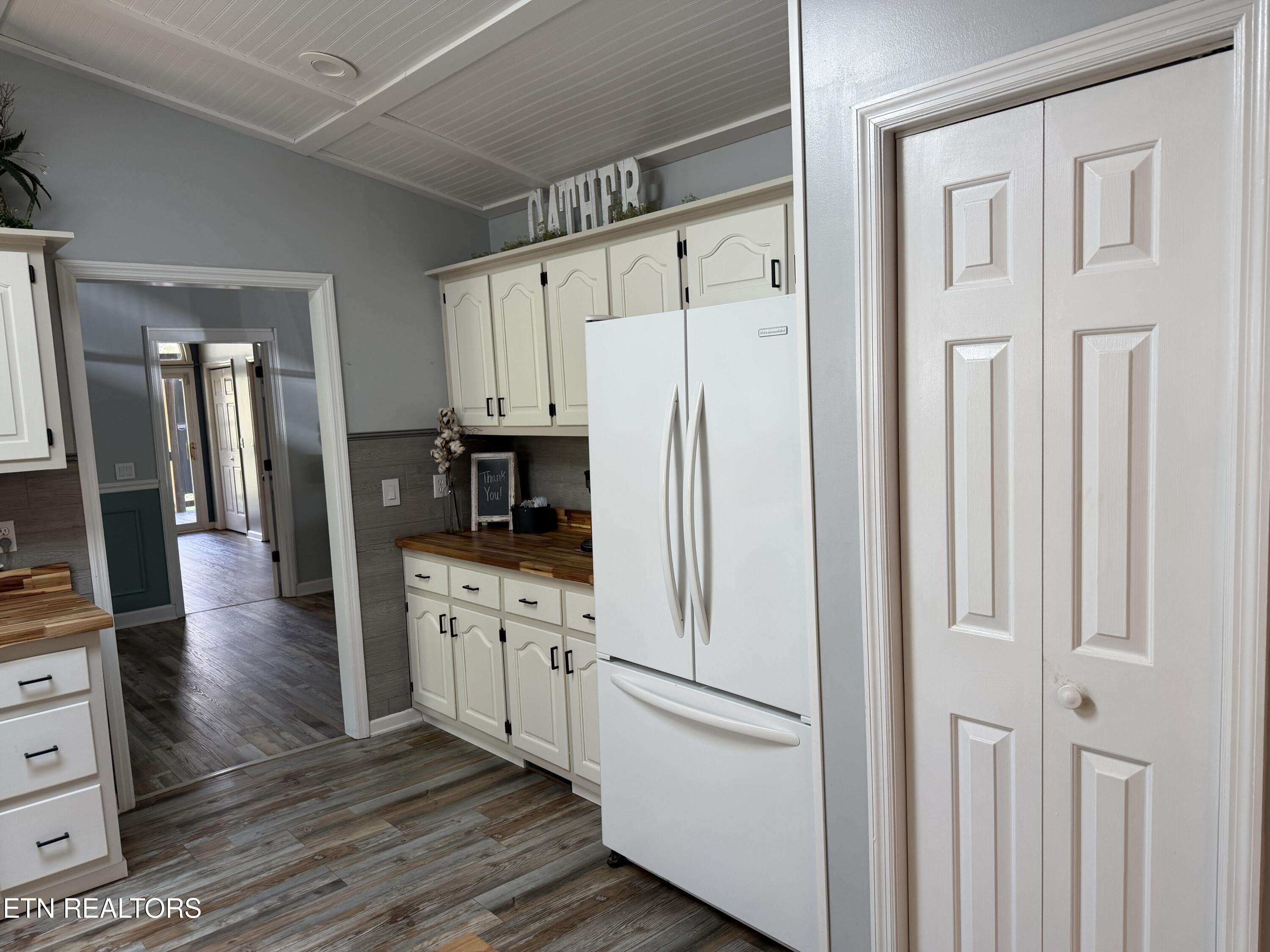 30 Cardinal Loop Crossville TN 38555