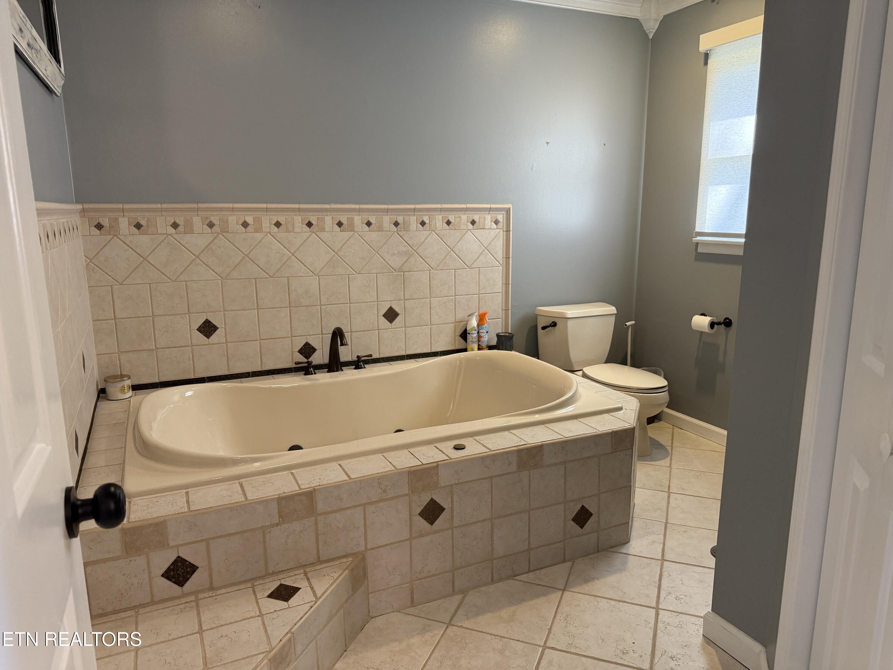 30 Cardinal Loop Crossville TN 38555