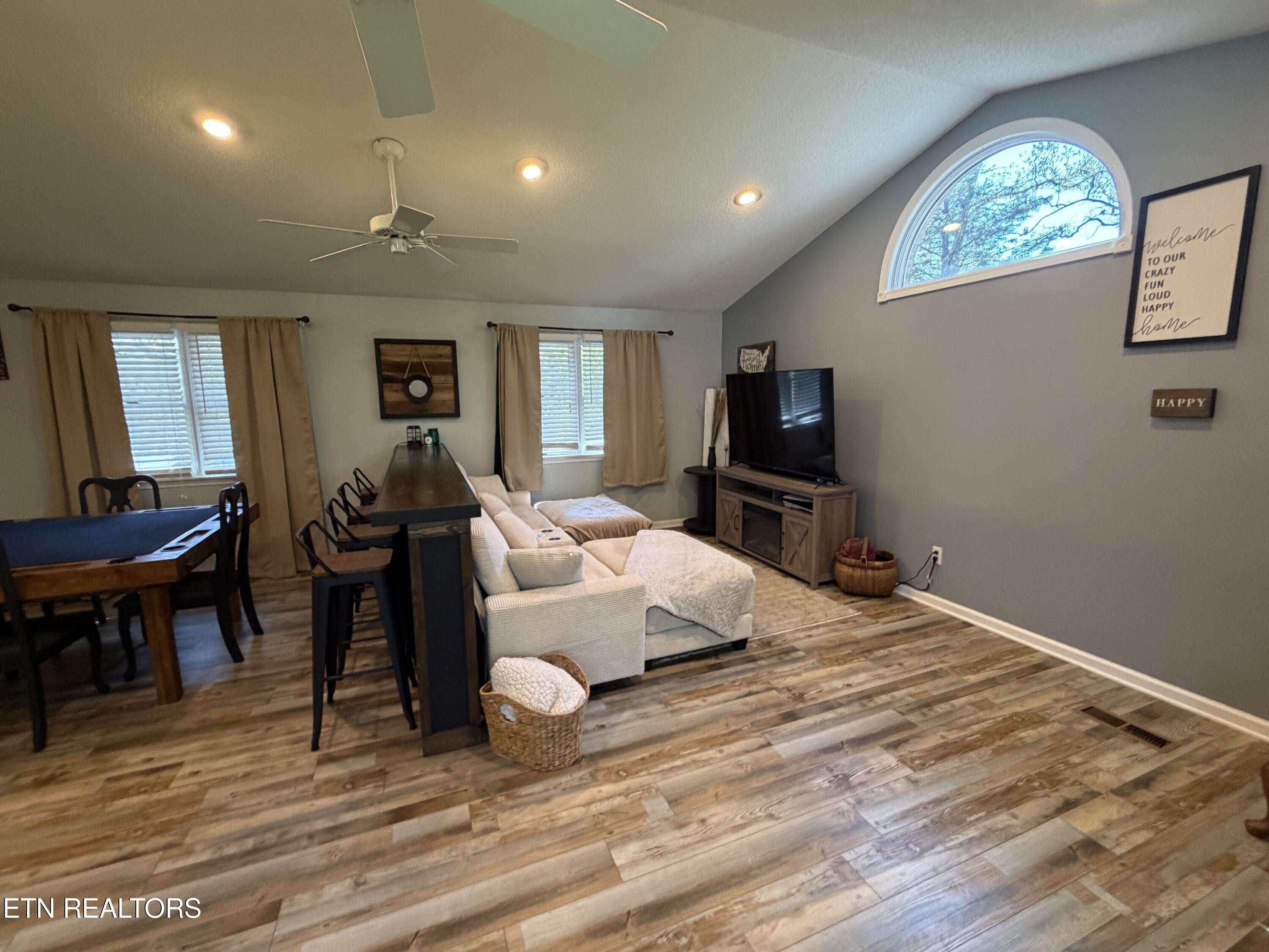 30 Cardinal Loop Crossville TN 38555