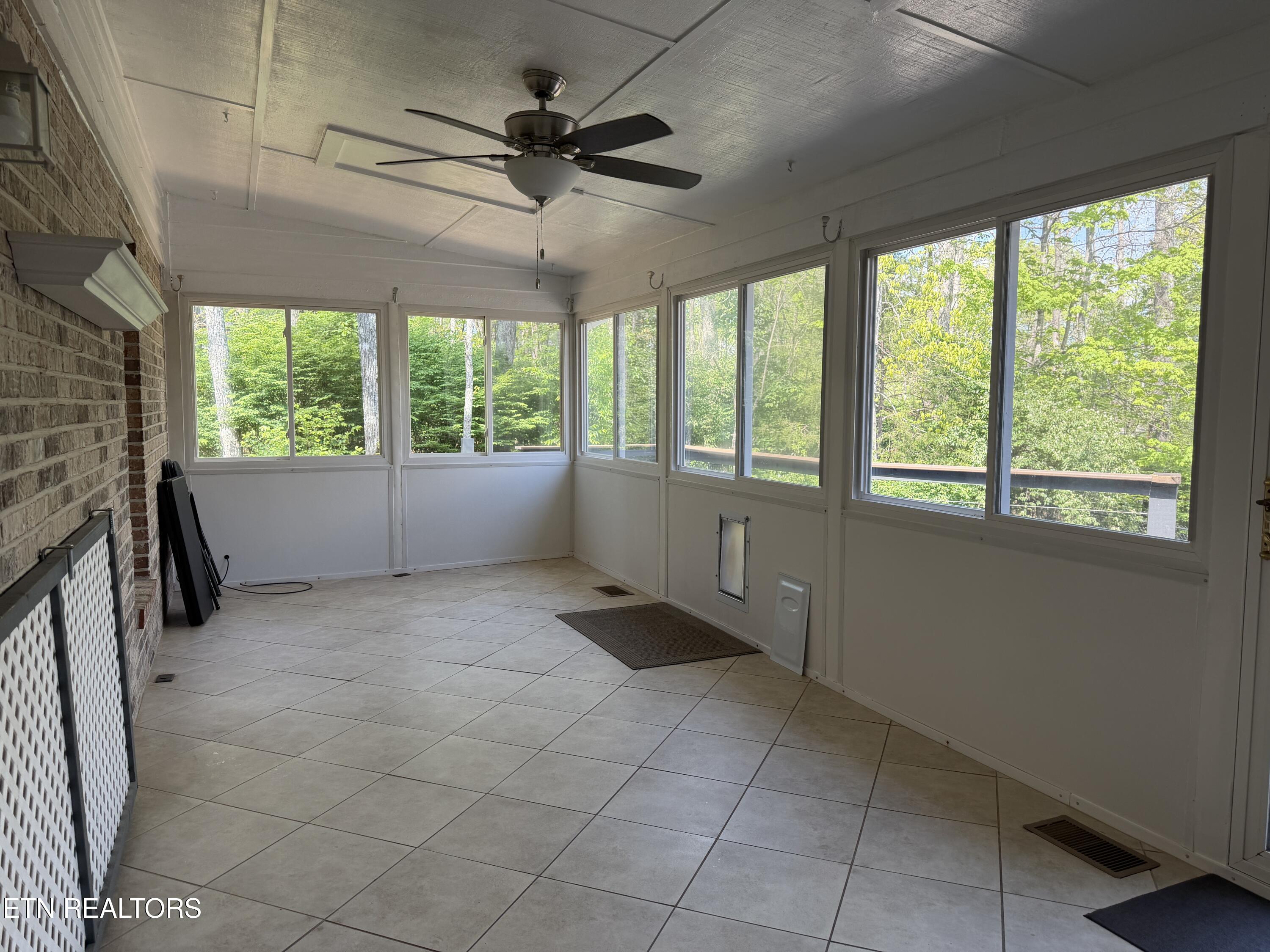 30 Cardinal Loop Crossville TN 38555