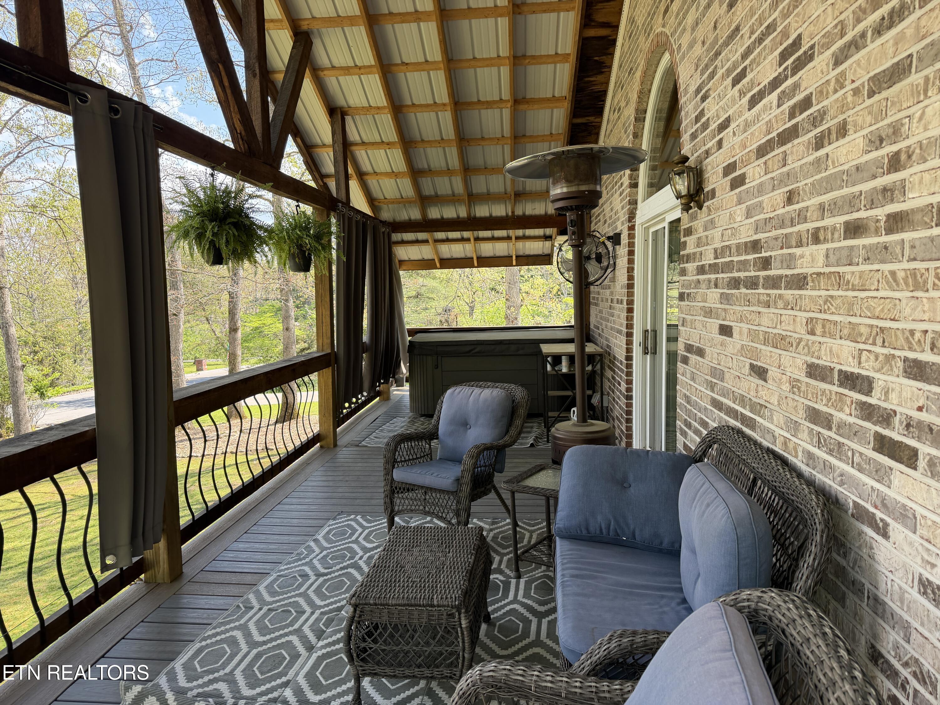 30 Cardinal Loop Crossville TN 38555