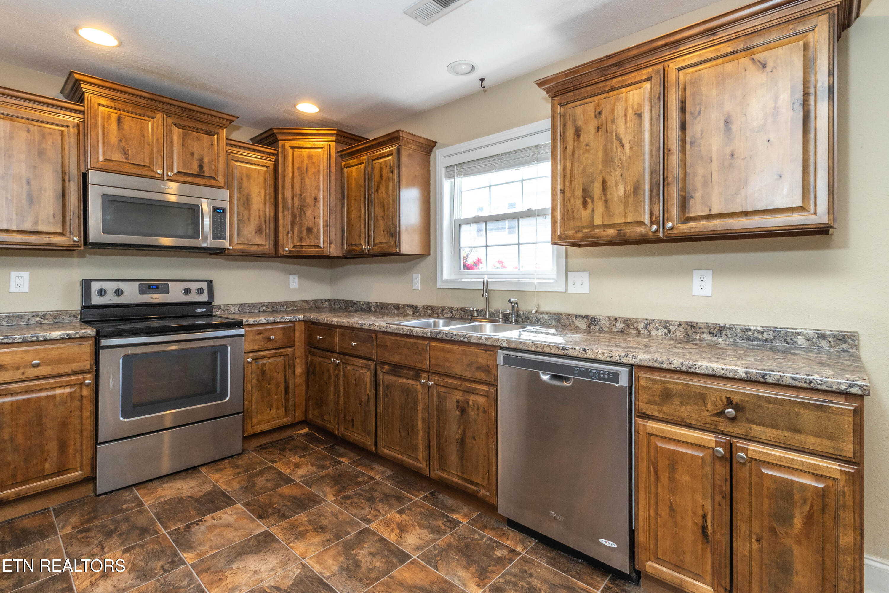 839 Wells Road Maryville TN 37801