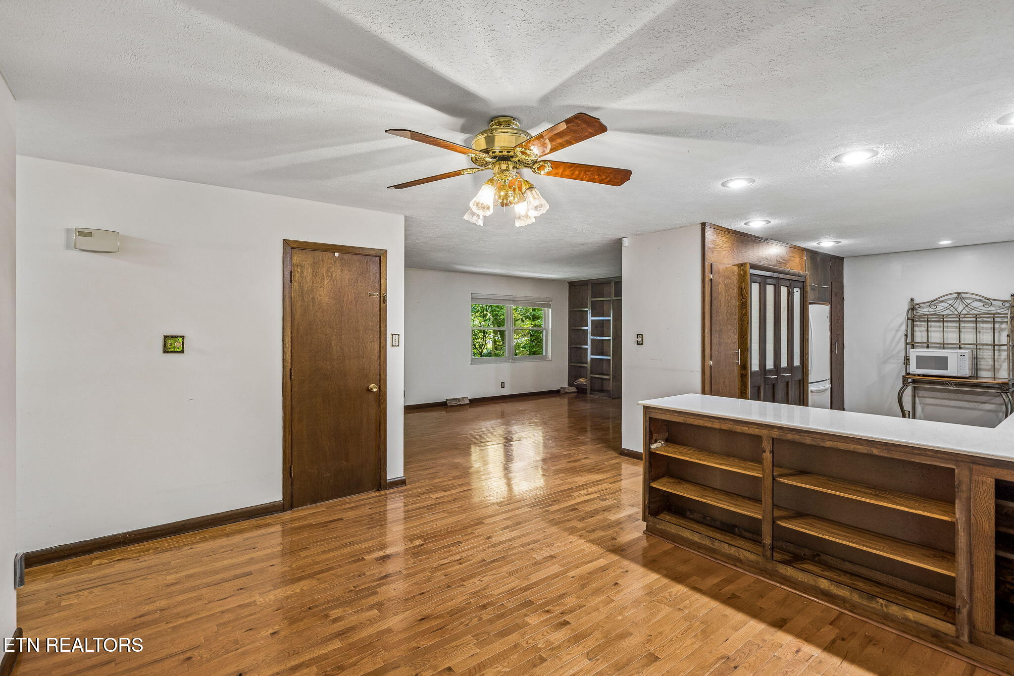 107 Neville Lane Oak Ridge TN 37830