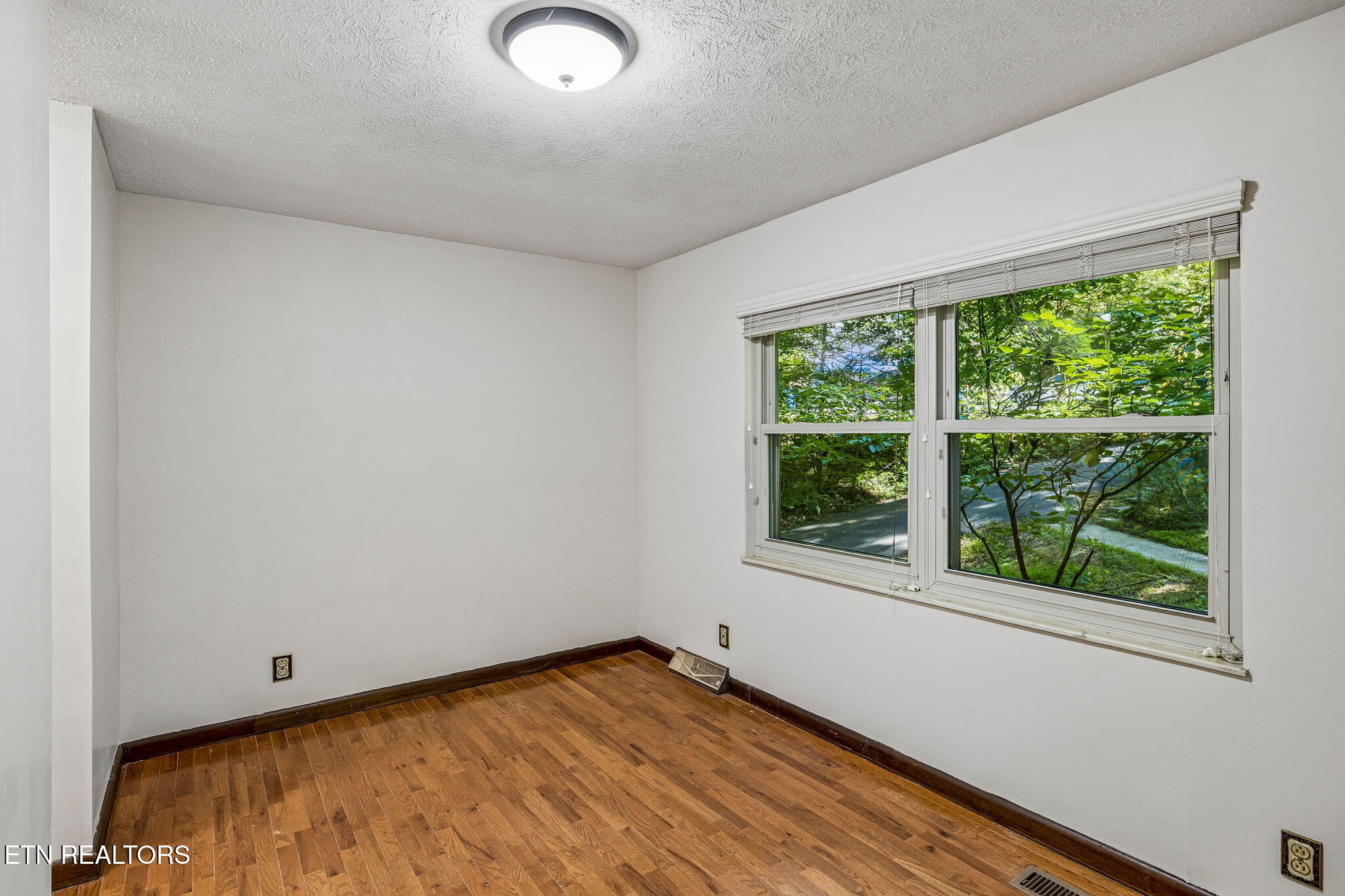 107 Neville Lane Oak Ridge TN 37830