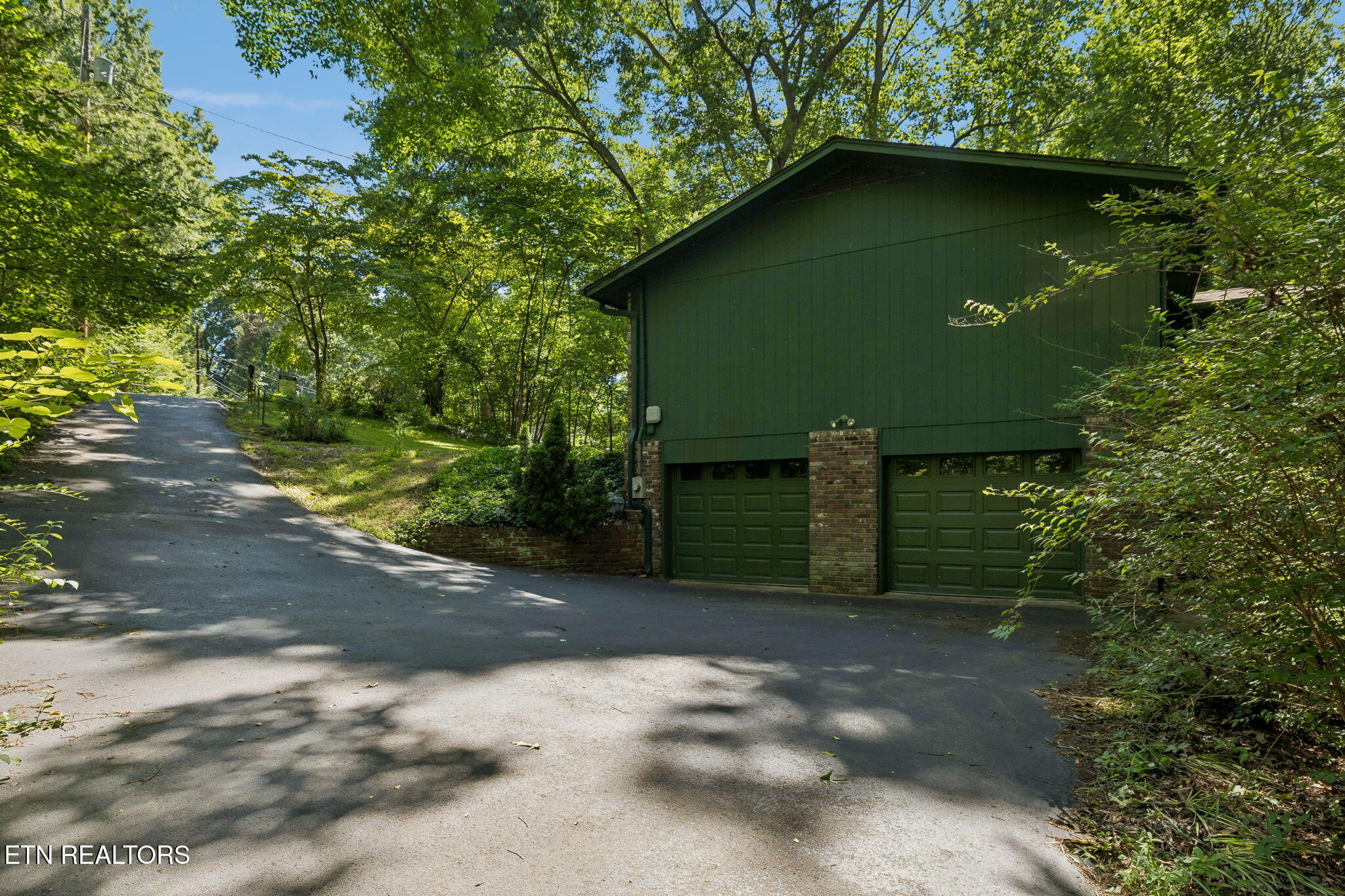 107 Neville Lane Oak Ridge TN 37830