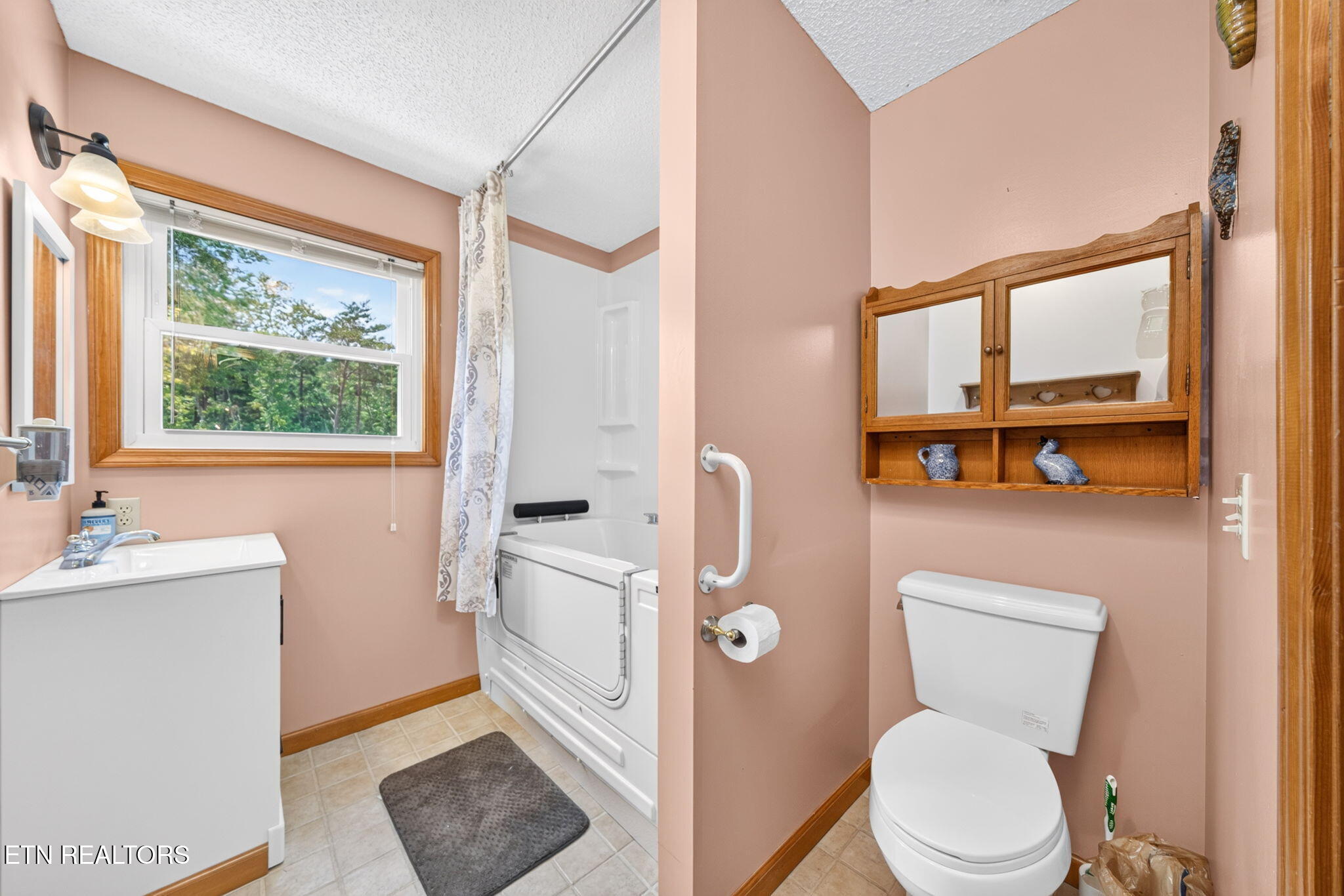 258 Cherry Street Crossville TN 38572