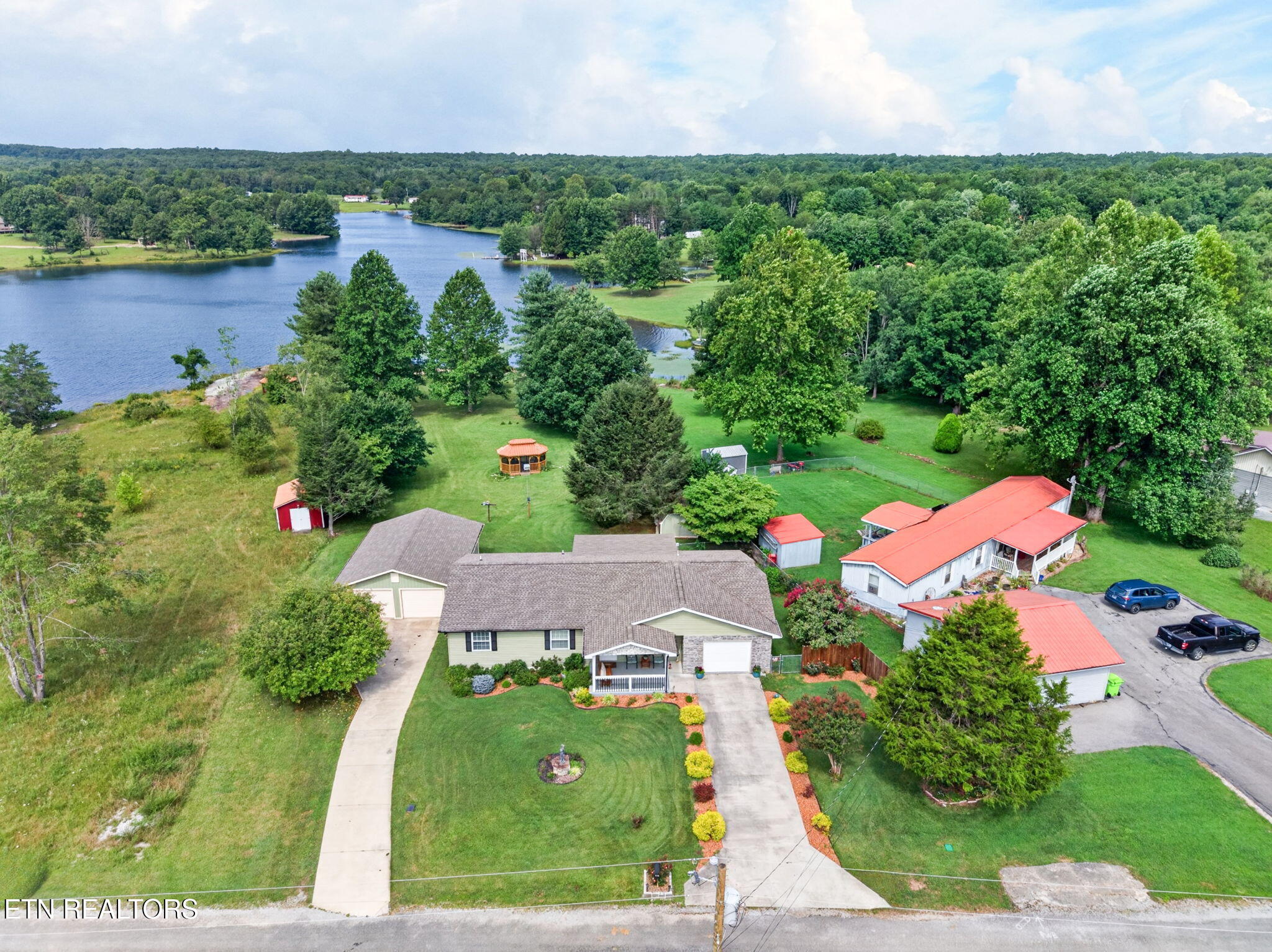 258 Cherry Street Crossville TN 38572