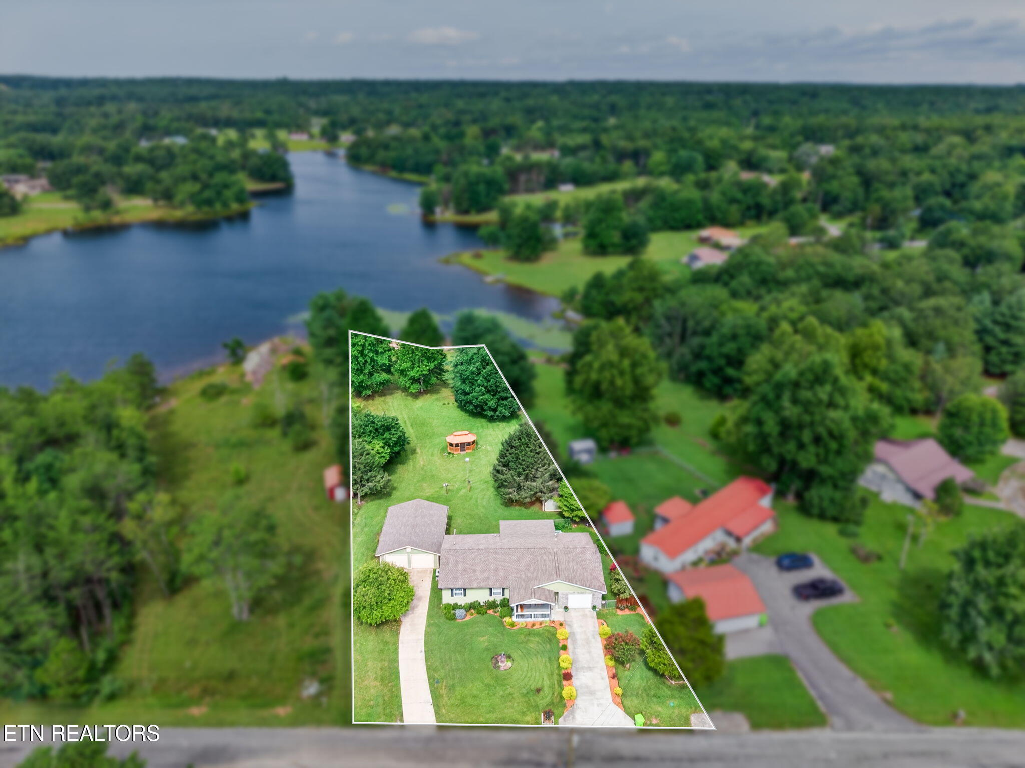258 Cherry Street Crossville TN 38572