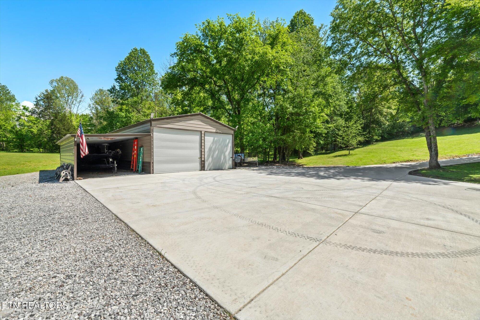 3300 Ballplay Road Madisonville TN 37354