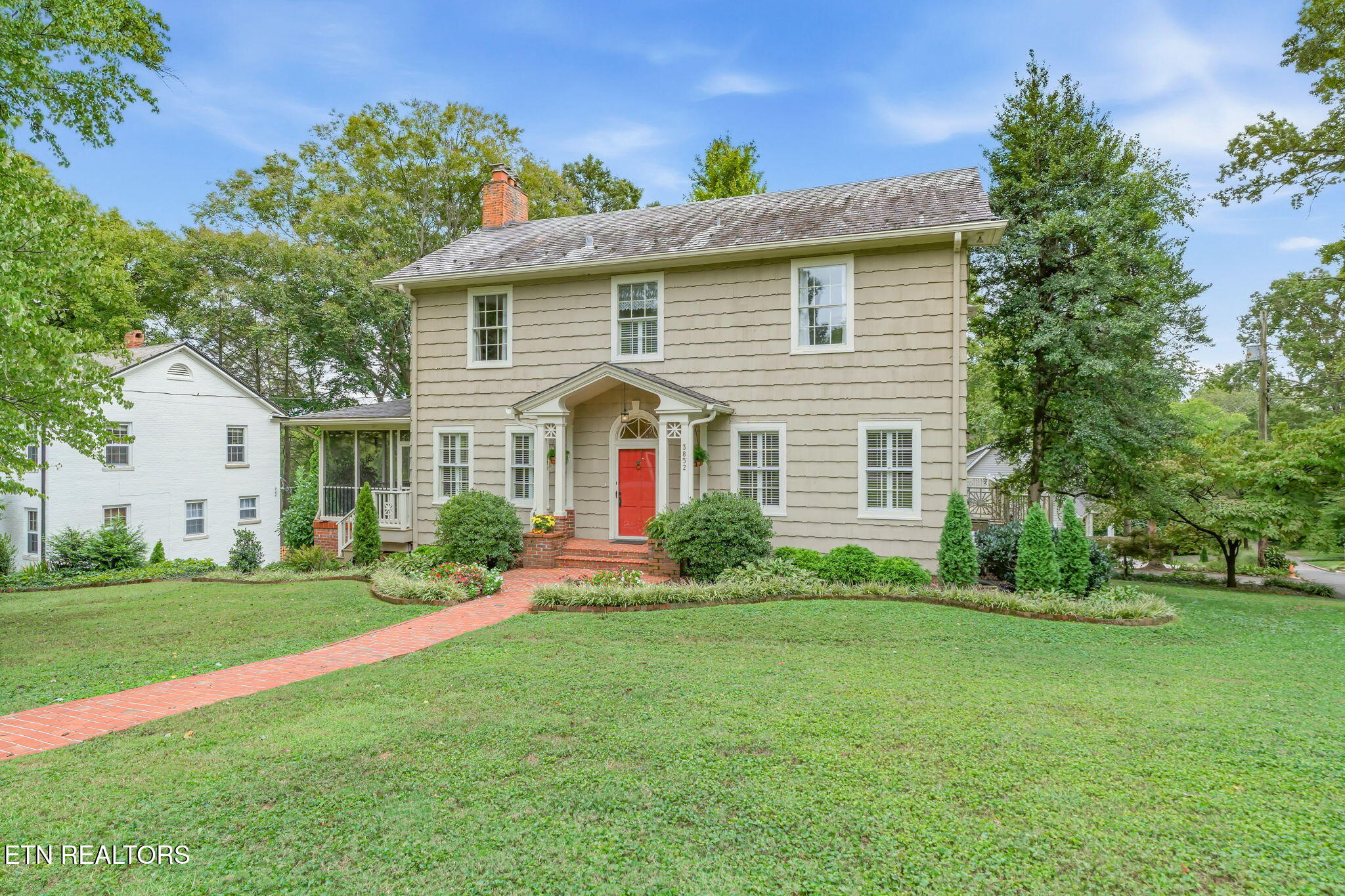 3852 Woodhill Place Knoxville TN 37919
