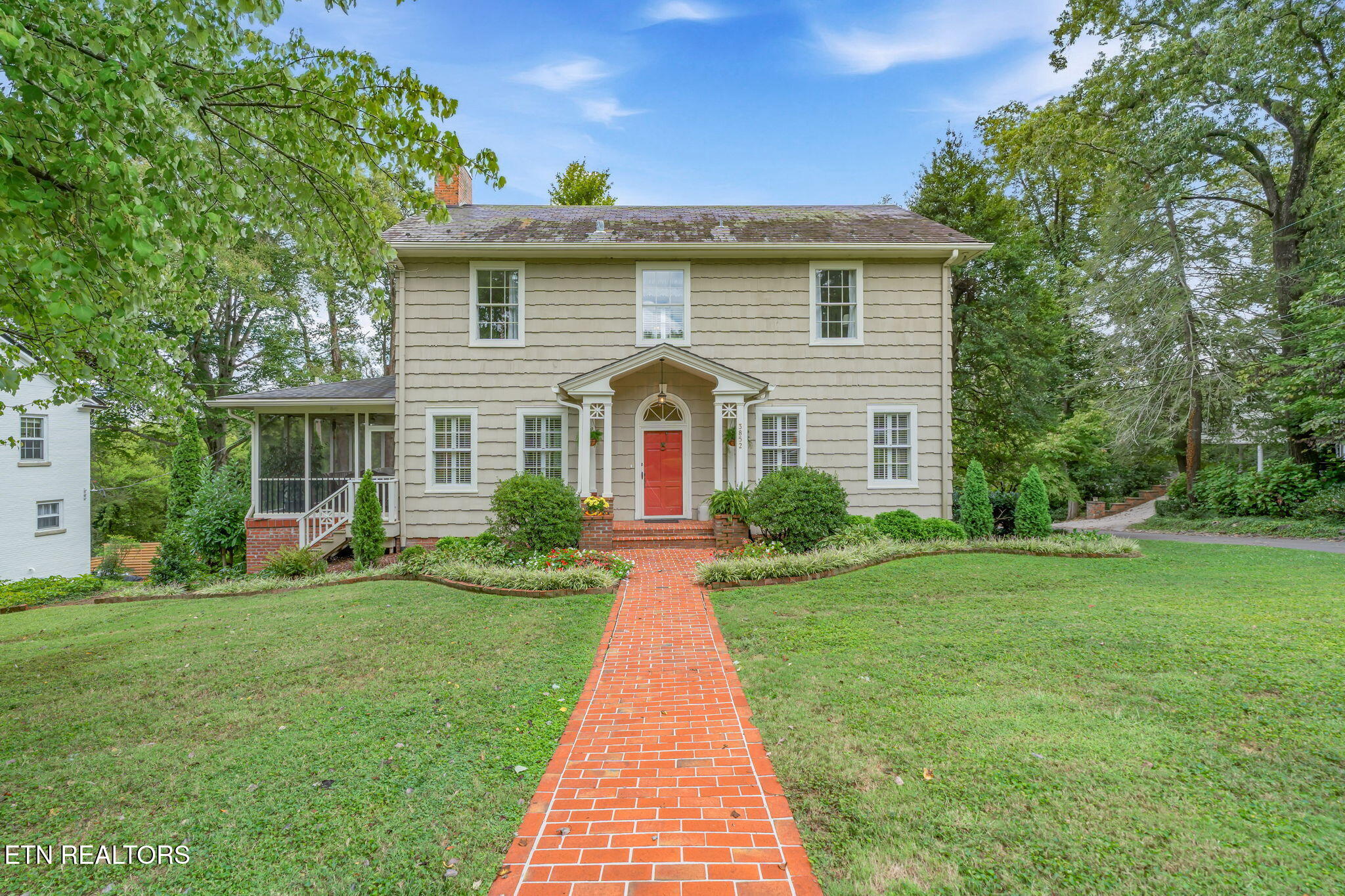 3852 Woodhill Place Knoxville TN 37919