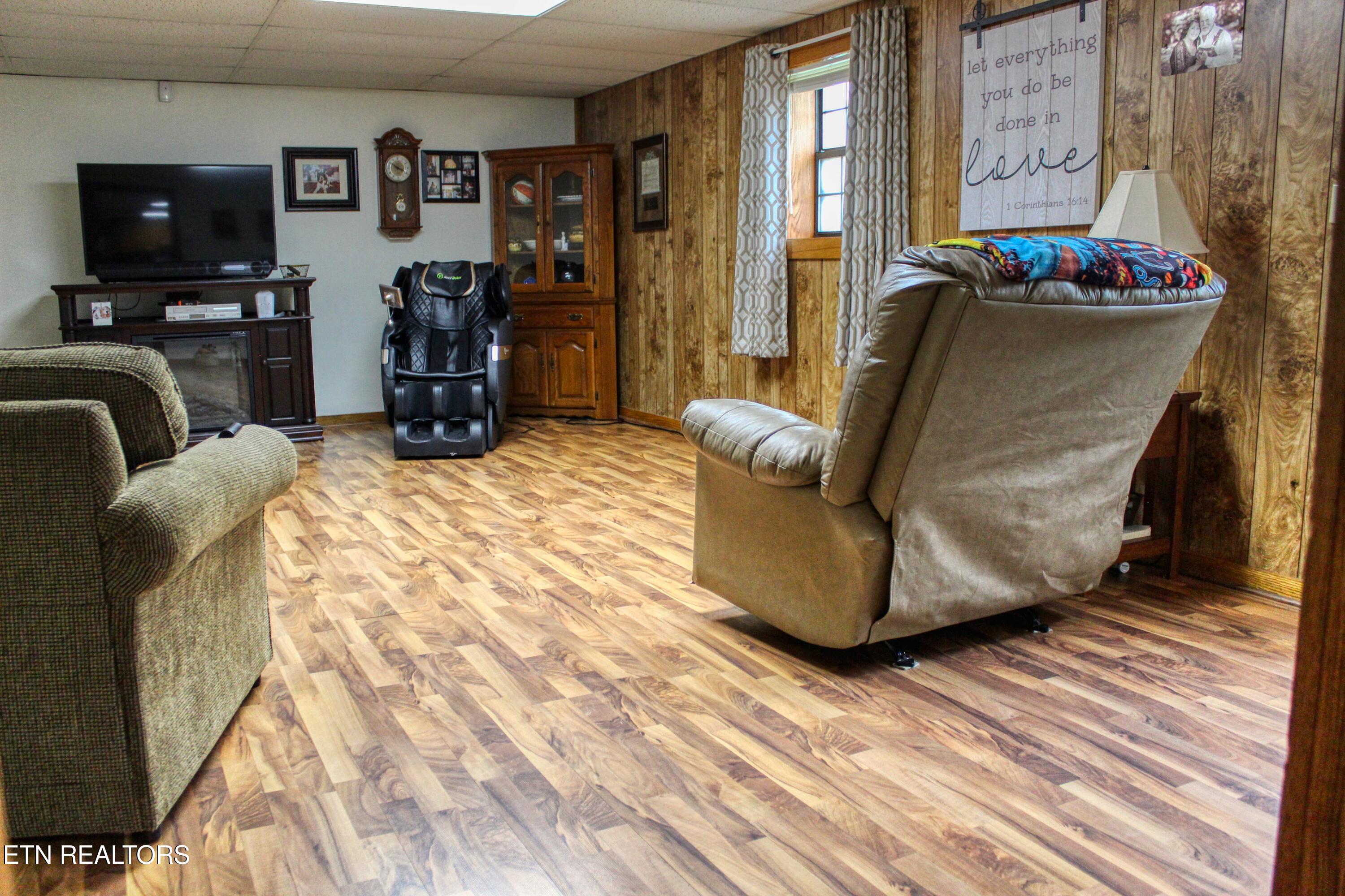 3251 Rugby Pike Jamestown TN 38556