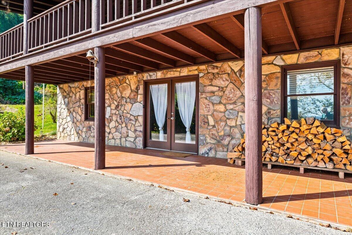 342 Big Springs Lane Jacksboro TN 37757