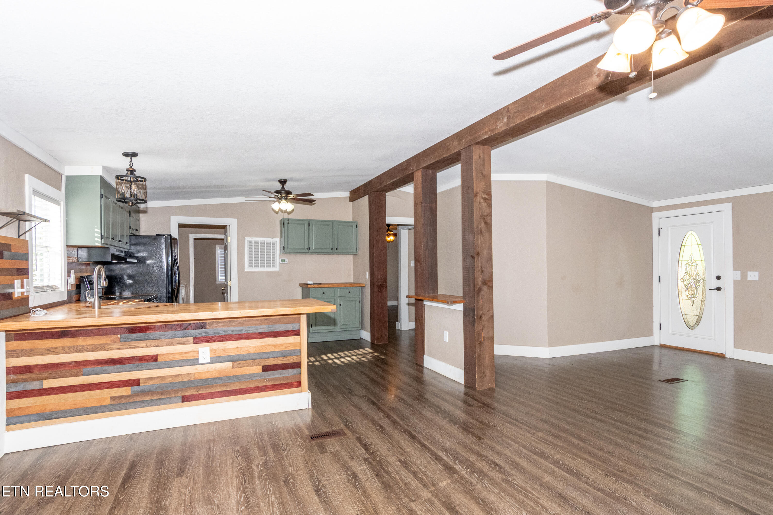 1221 Mountain View Circle Maryville TN 37801