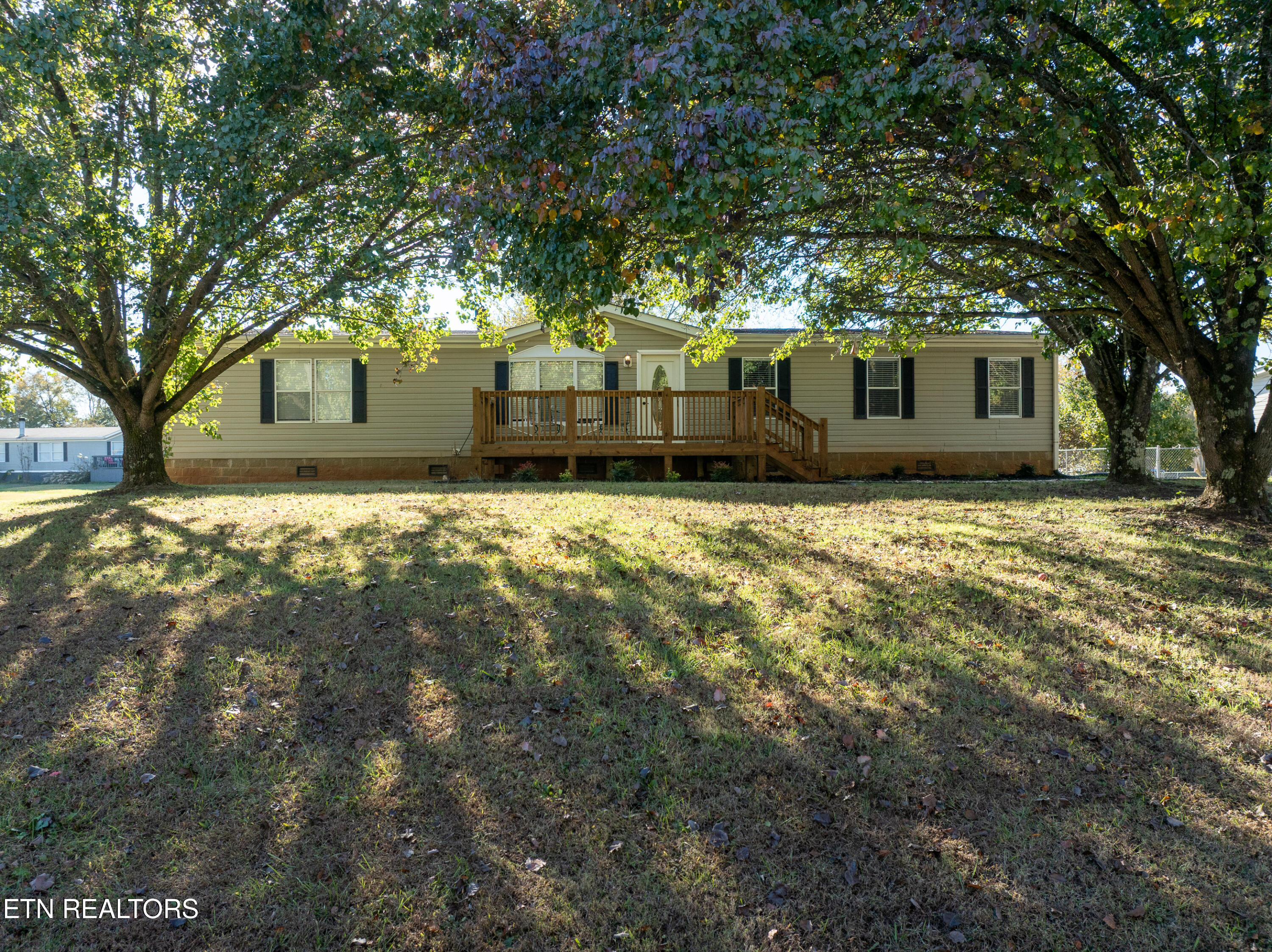 1221 Mountain View Circle Maryville TN 37801