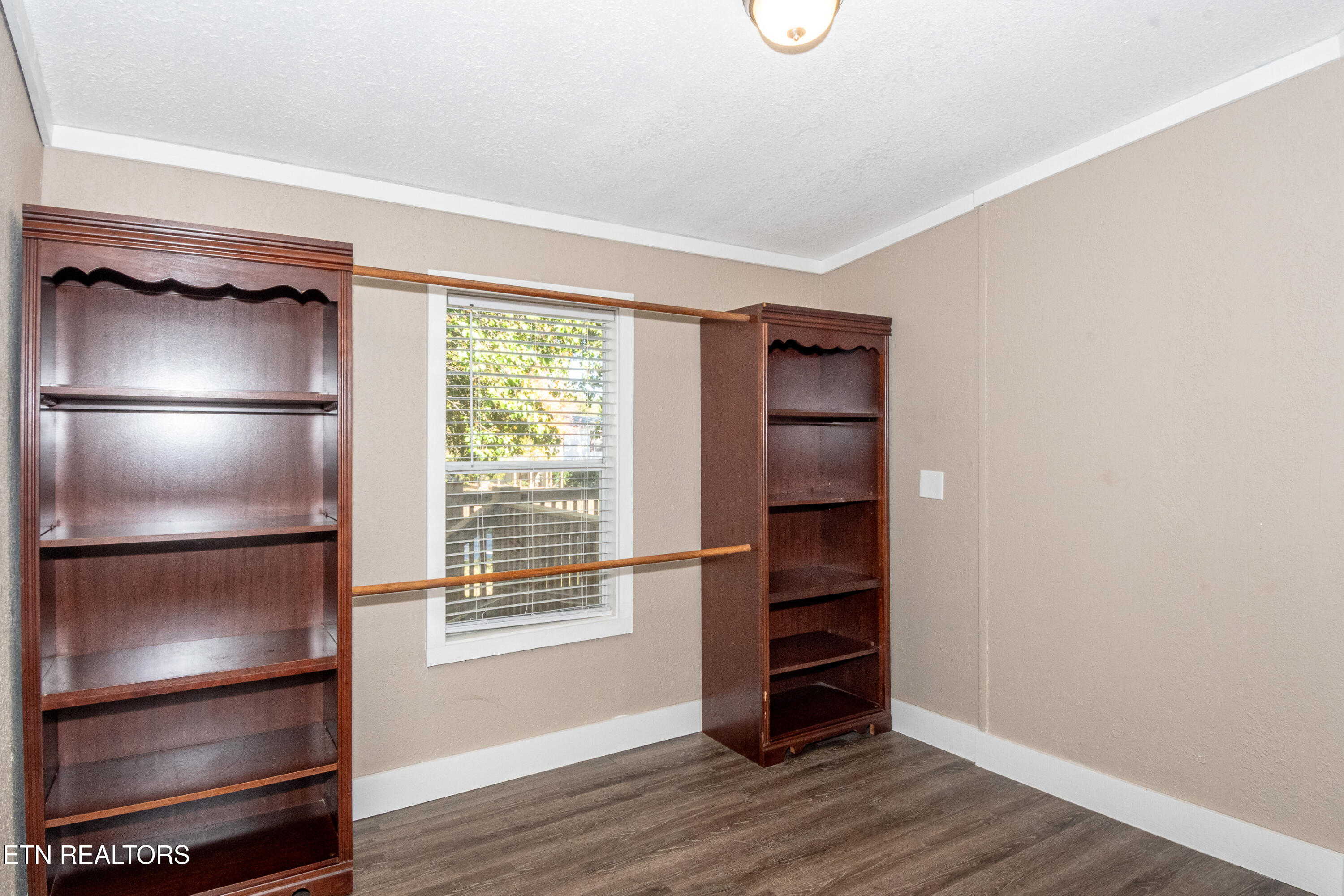 1221 Mountain View Circle Maryville TN 37801