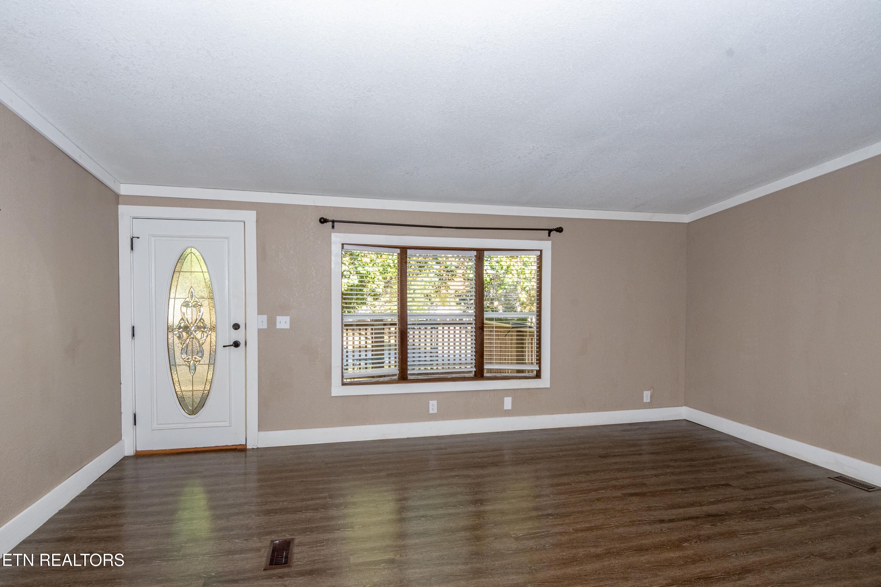 1221 Mountain View Circle Maryville TN 37801