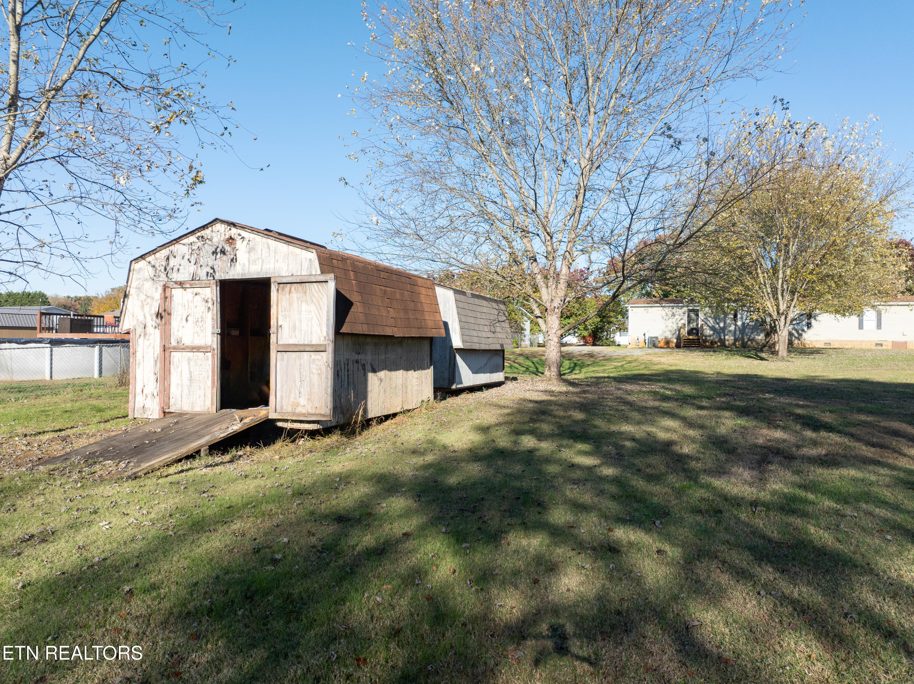 1221 Mountain View Circle Maryville TN 37801