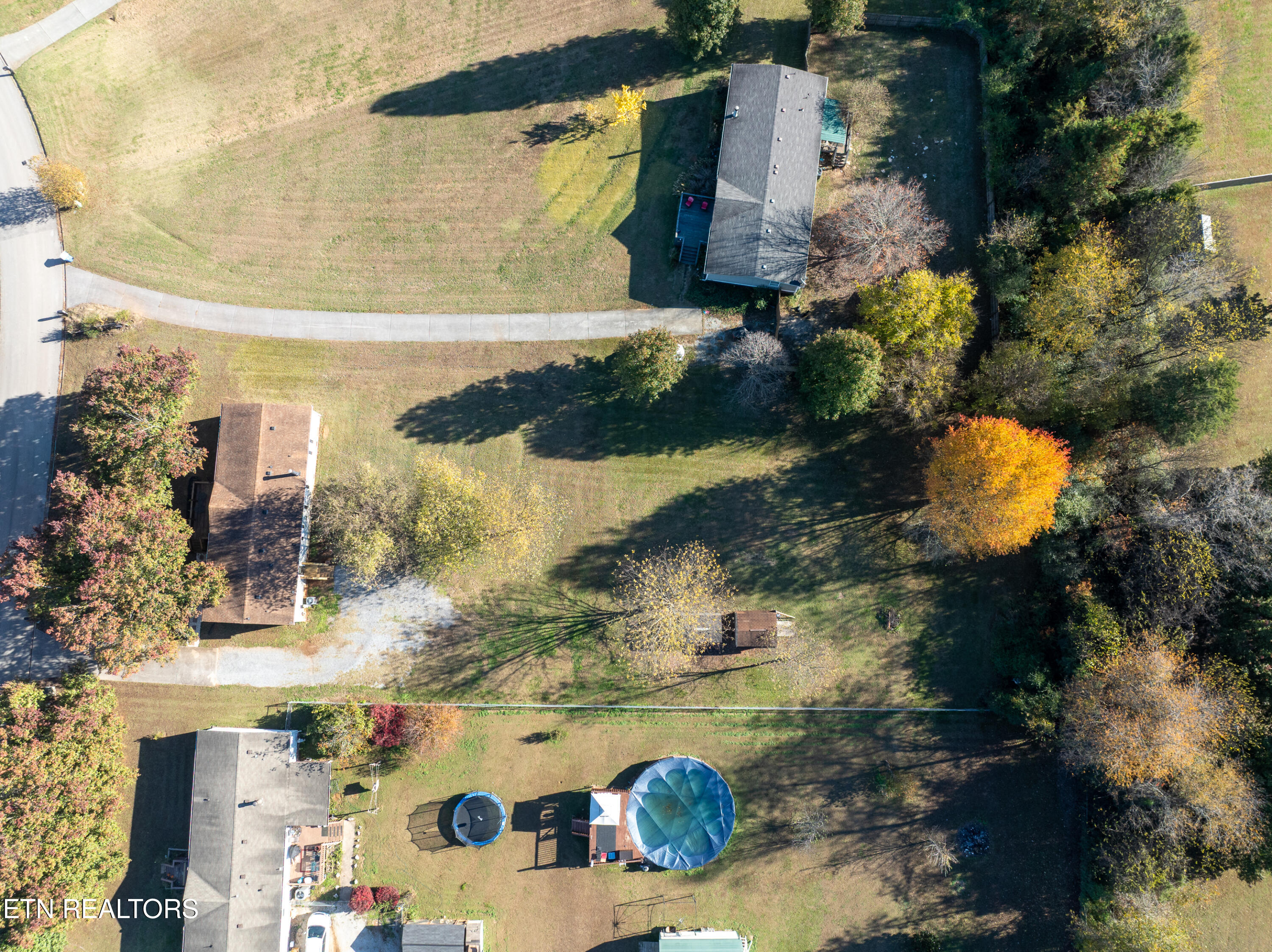 1221 Mountain View Circle Maryville TN 37801