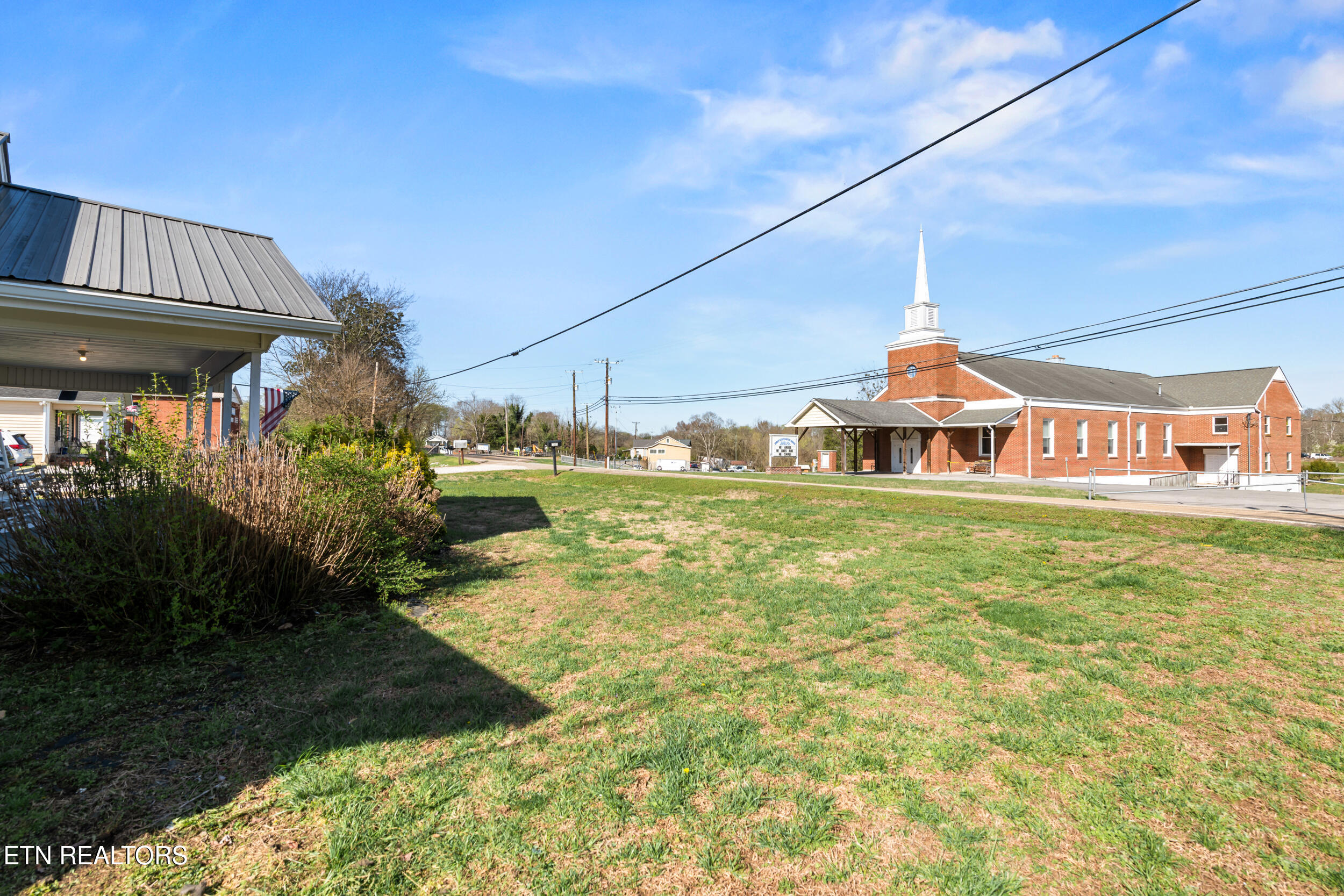 5012 Strawberry Plains Pike Knoxville TN 37914