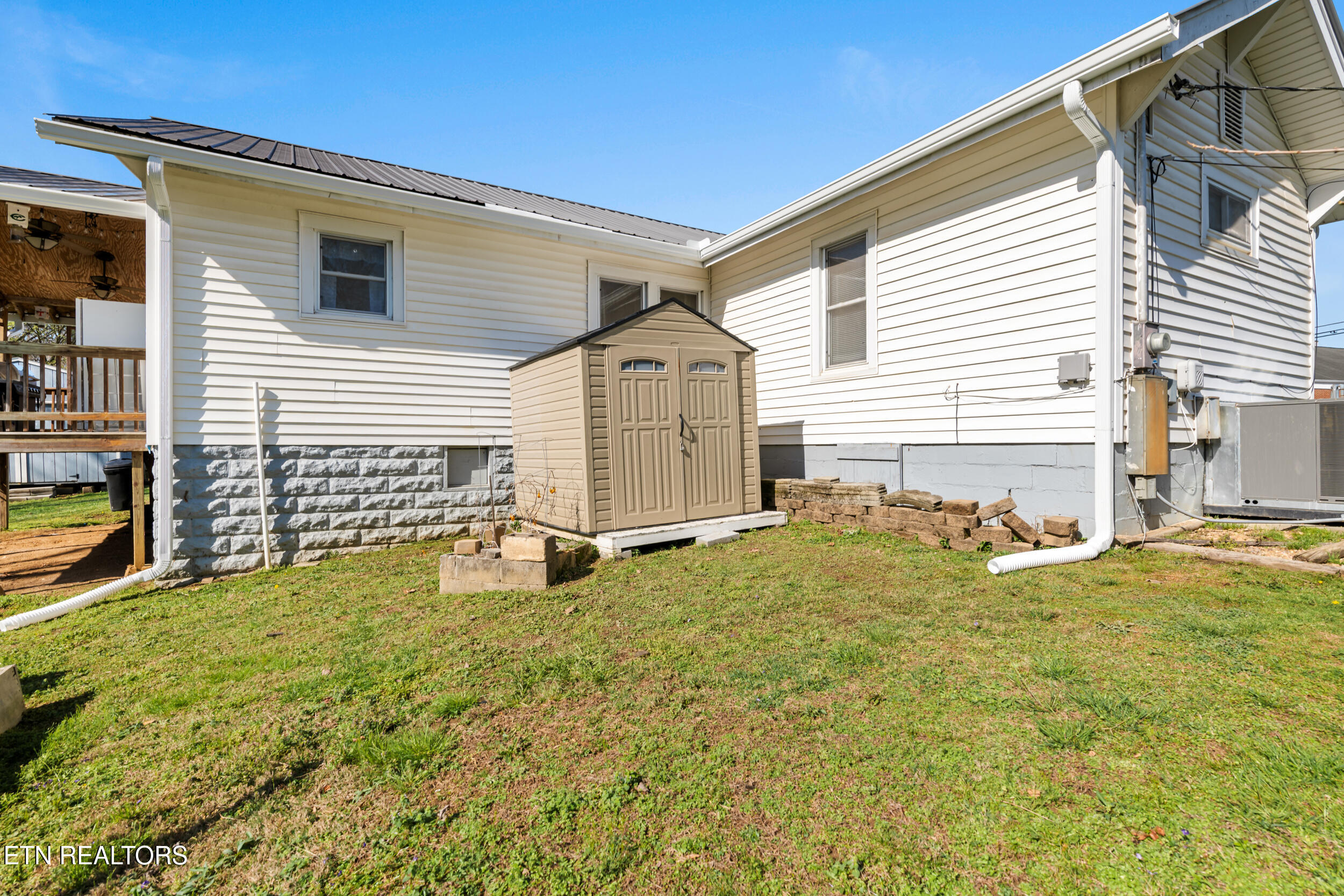 5012 Strawberry Plains Pike Knoxville TN 37914